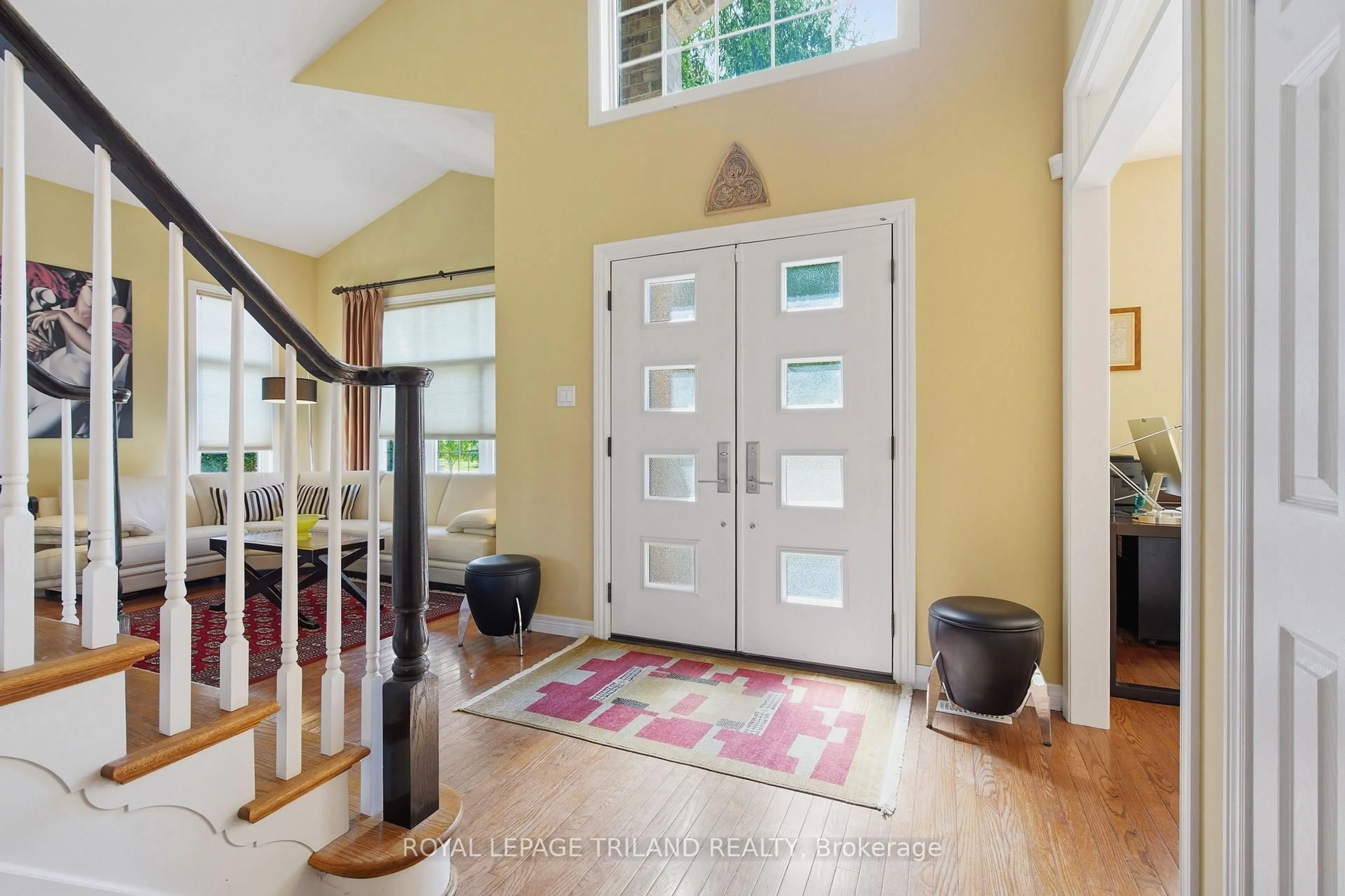 Indoor entryway for 4 Baron Cres, Middlesex Centre Ontario N0L 1R0