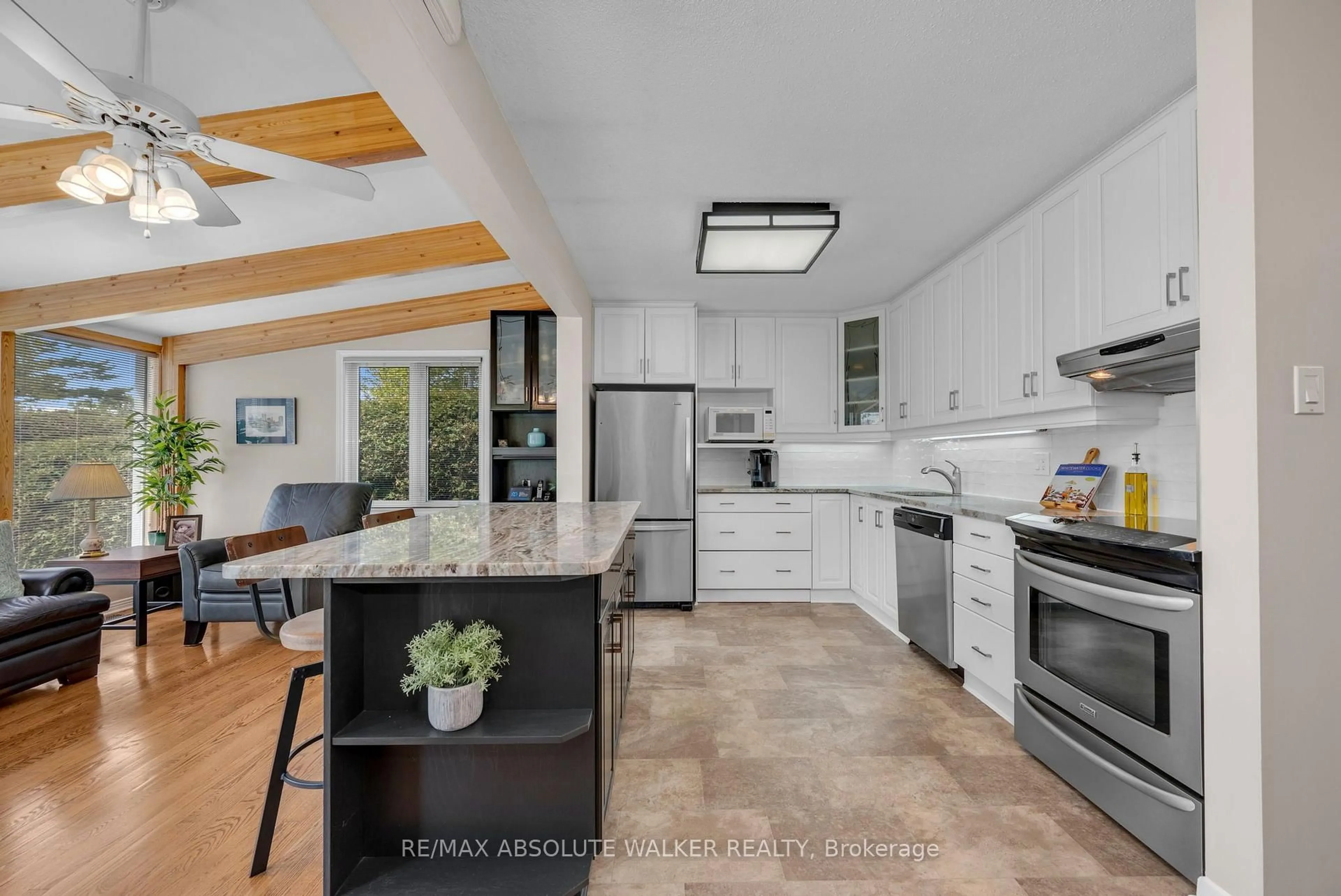 Open concept kitchen, ceramic/tile floor for 5 West Herrington Crt, Ottawa Ontario K2H 6B9