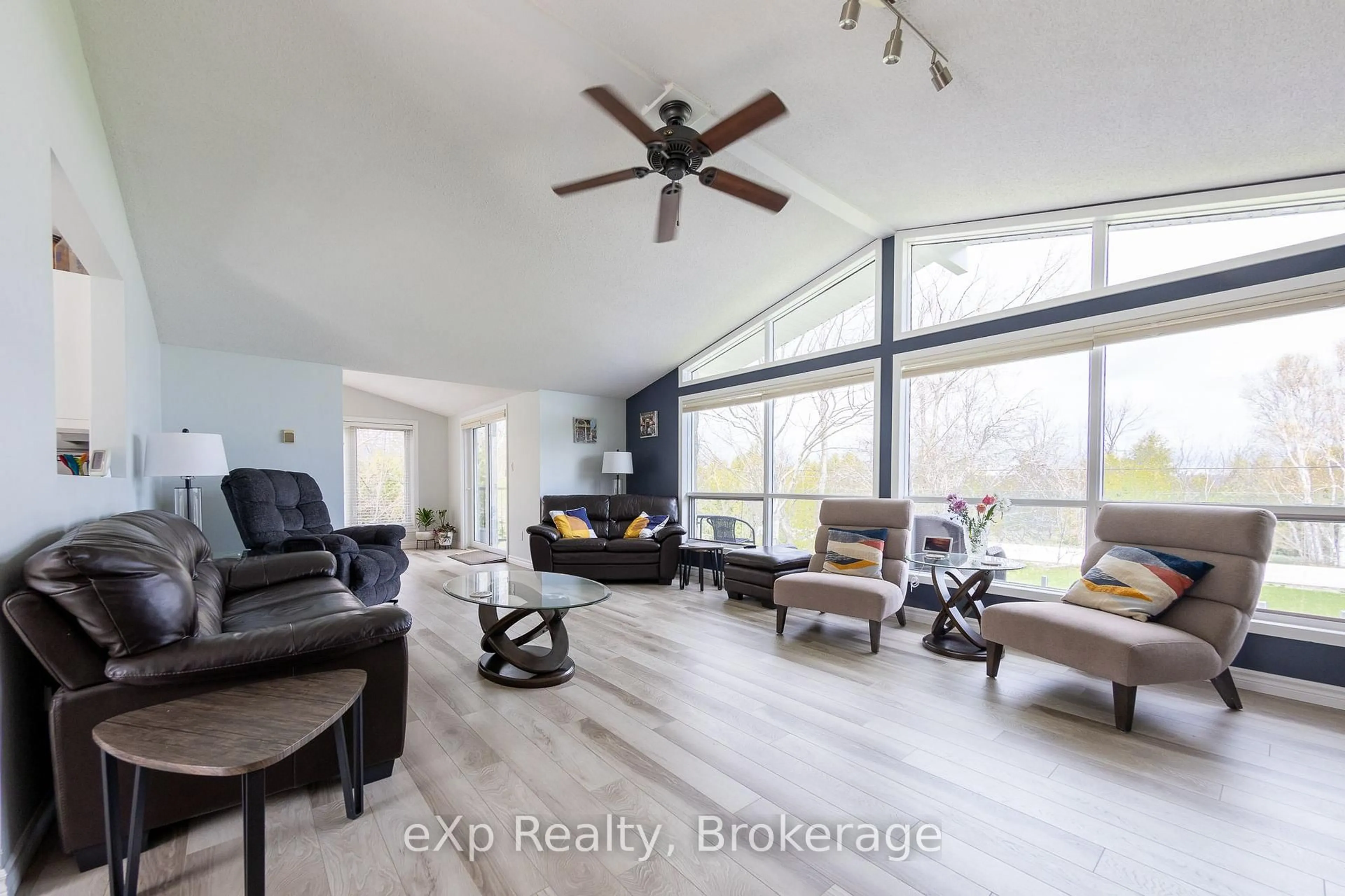 Living room with furniture, unknown for 502754 Grey Road 1, Georgian Bluffs Ontario N0H 2T0