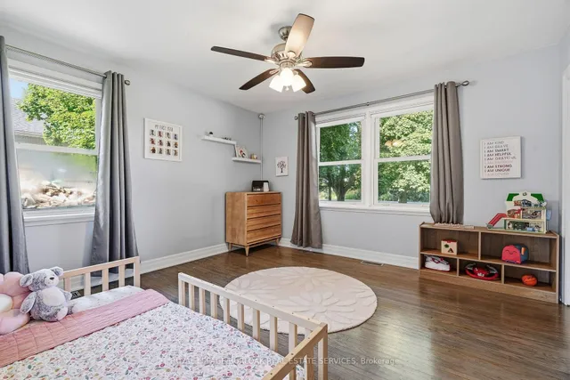 670 Thompson Rd, Hamilton 5