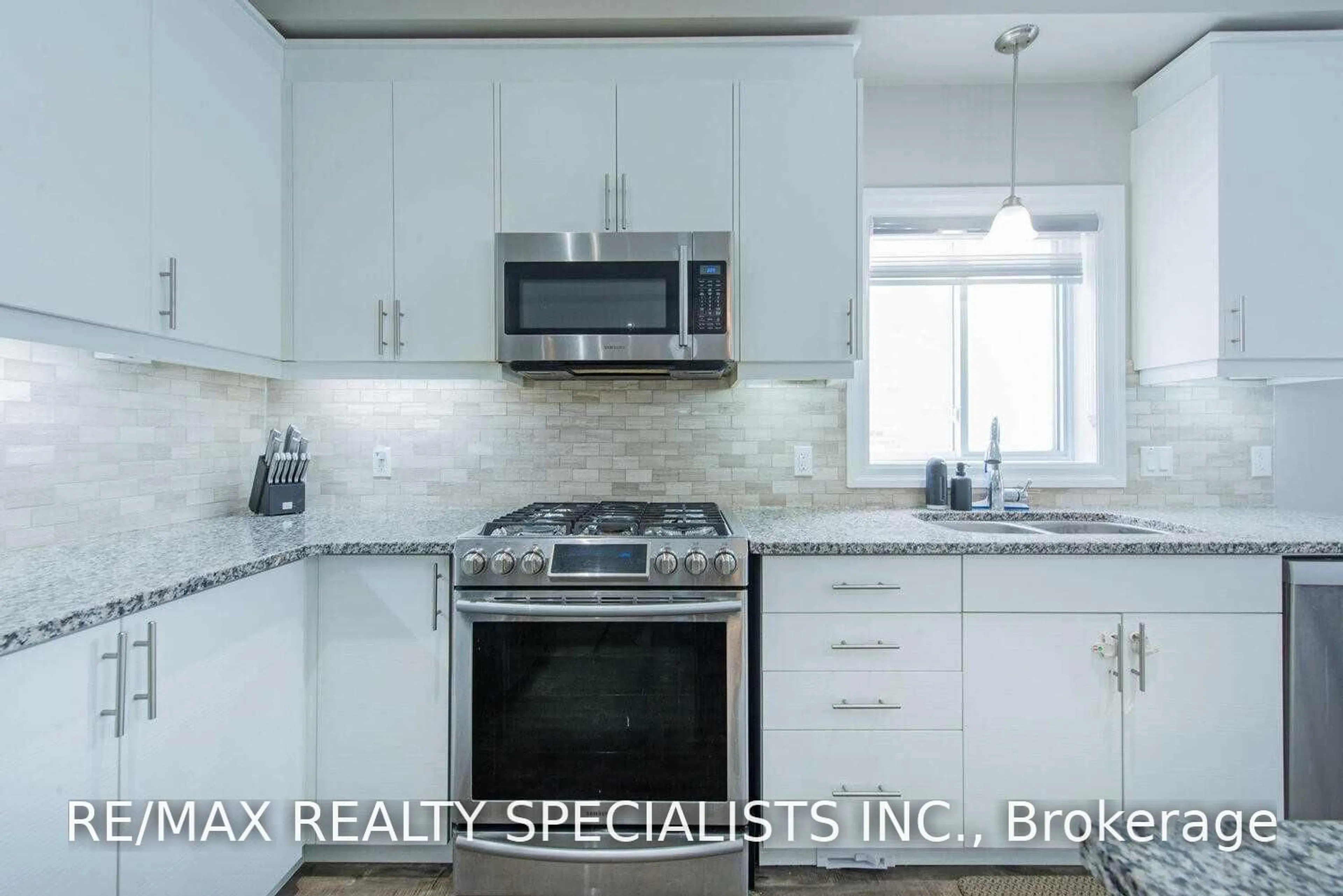 Unknown for 3251 Turner Cres, London South Ontario N6M 0B1