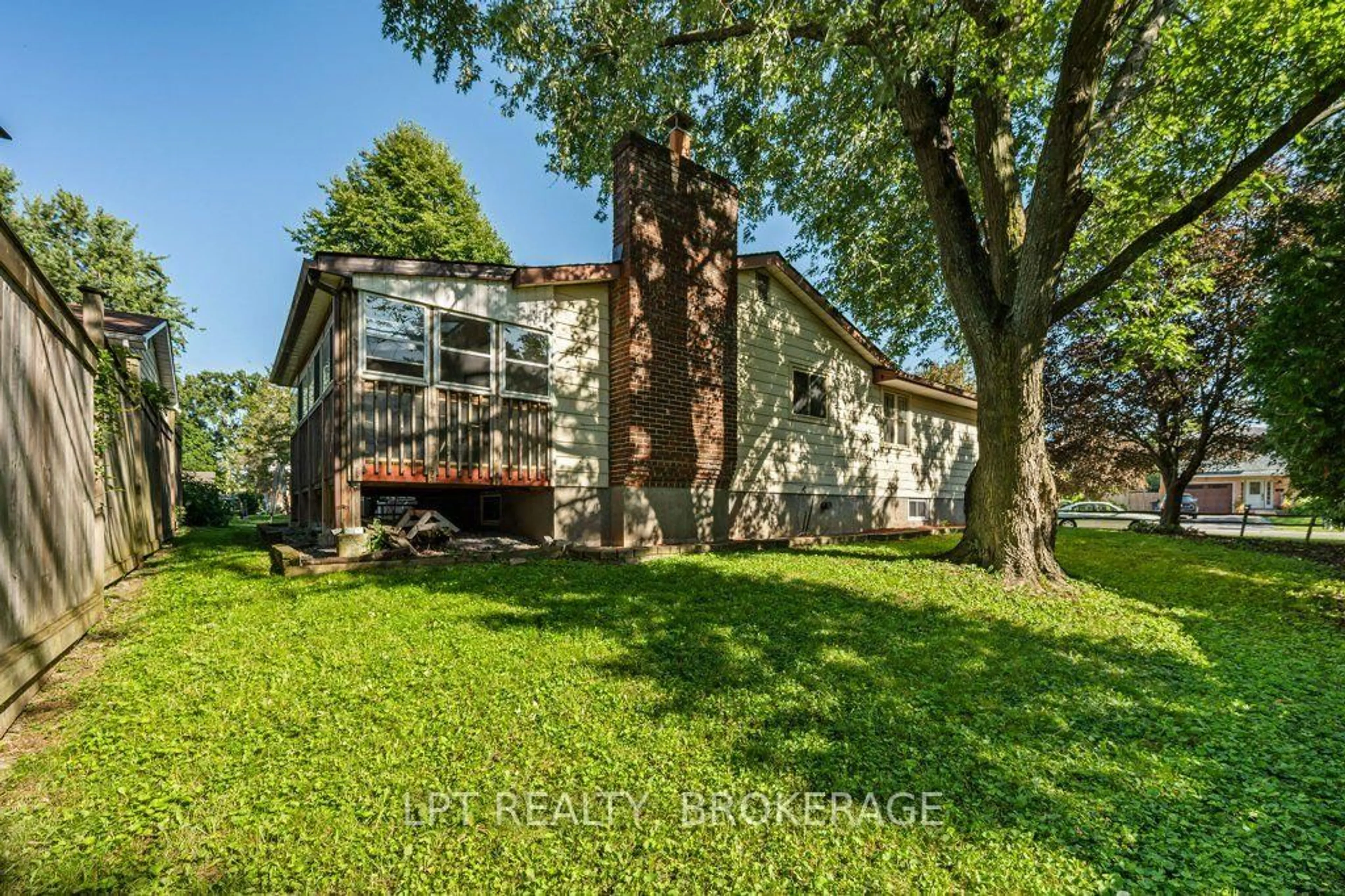 Home with brick exterior material, unknown for 785 Allum Ave, Kingston Ontario K7M 7A3
