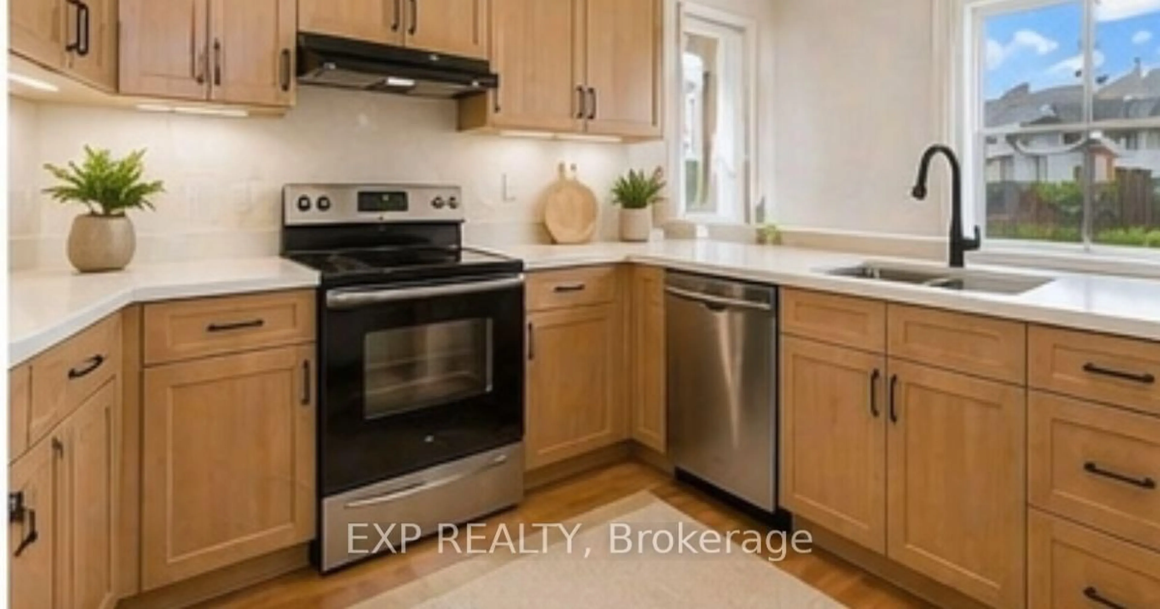 Standard kitchen, unknown for 3000 Sandstone Cres, Petawawa Ontario K8H 0B2