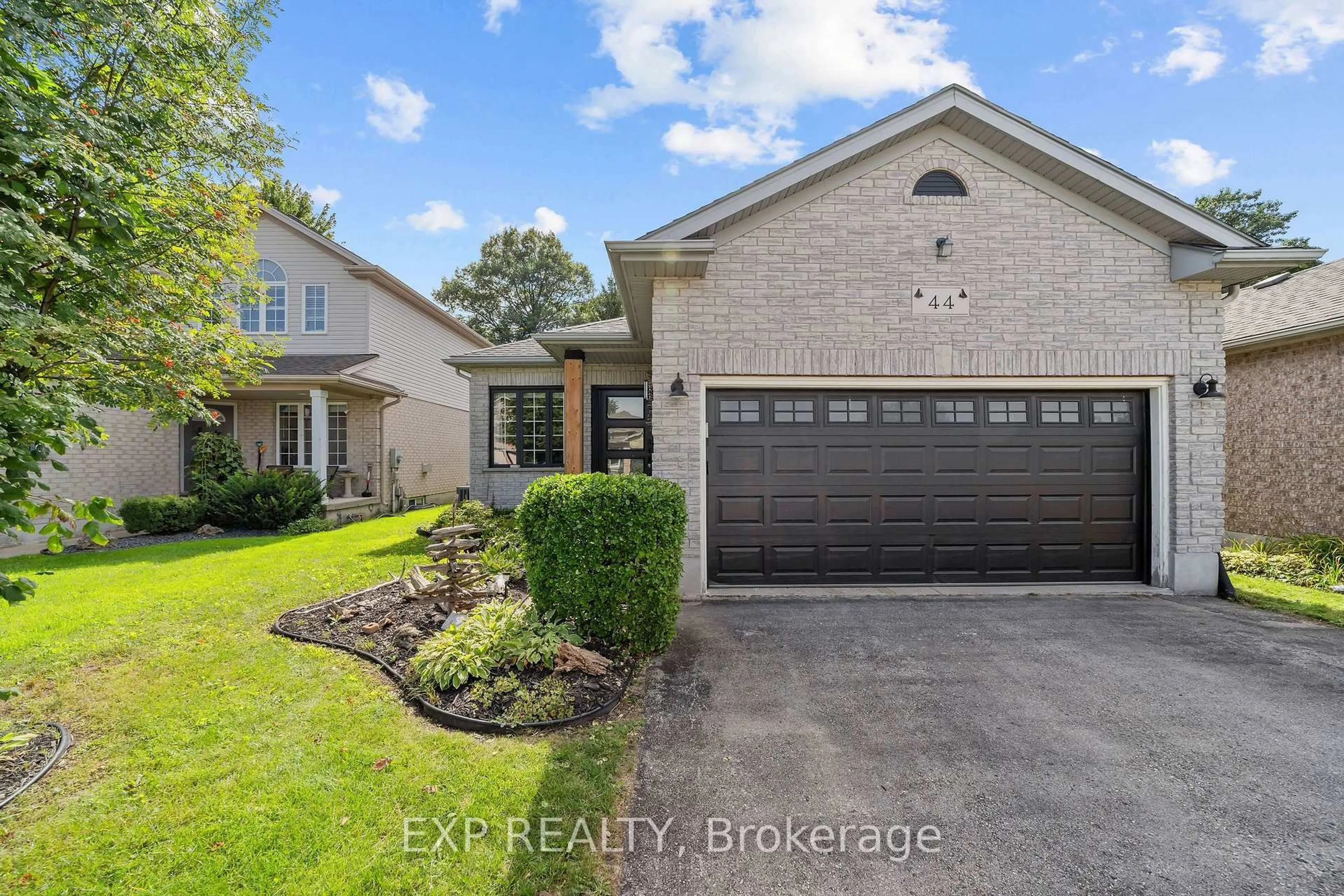 Home with brick exterior material, street for 44 Juniper Cres, Strathroy-Caradoc Ontario N7G 4G4