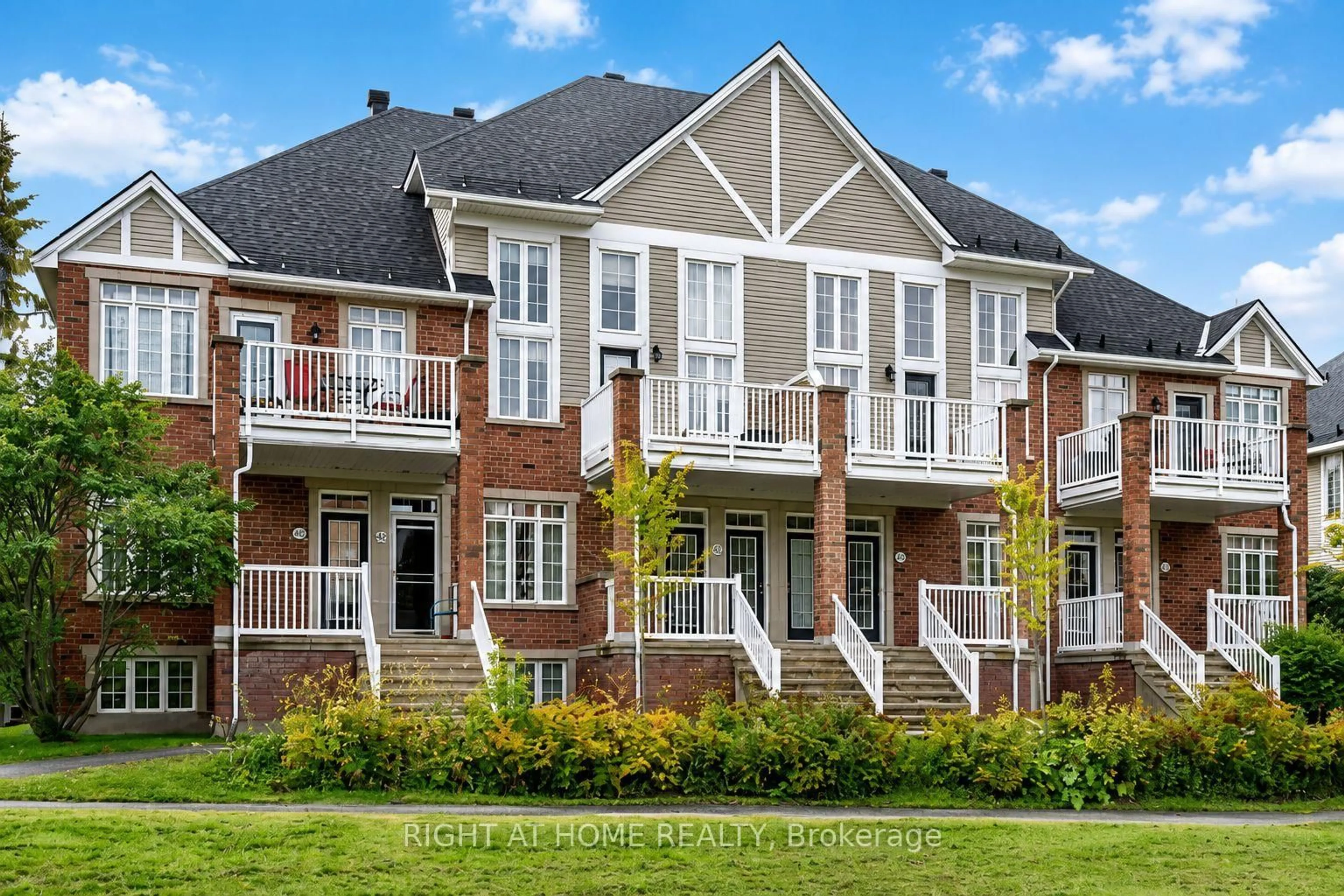 Home with brick exterior material, street for 1745 Campeau Dr #106, Ottawa Ontario K2K 0A2