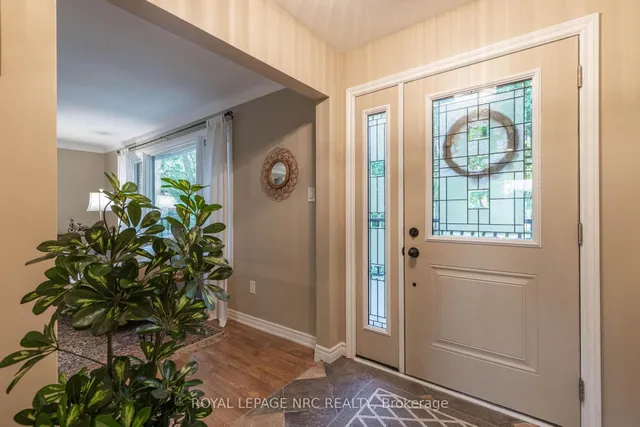 2432 Port Robinson Rd, Thorold 5