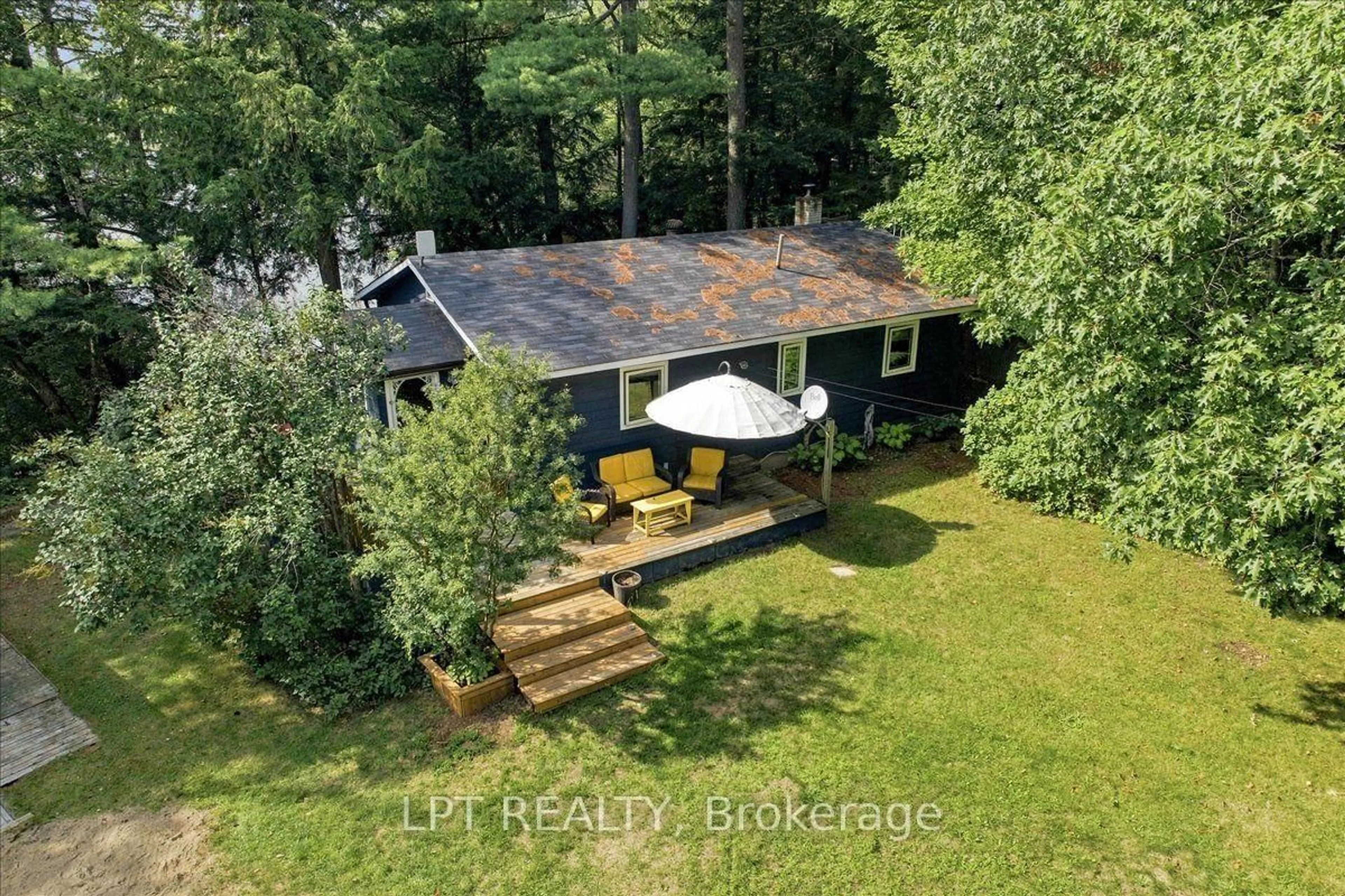A pic from outside/outdoor area/front of a property/back of a property/a pic from drone, water/lake/river/ocean view for 48 Broadriver Rd, Seguin Ontario P2A 2W8