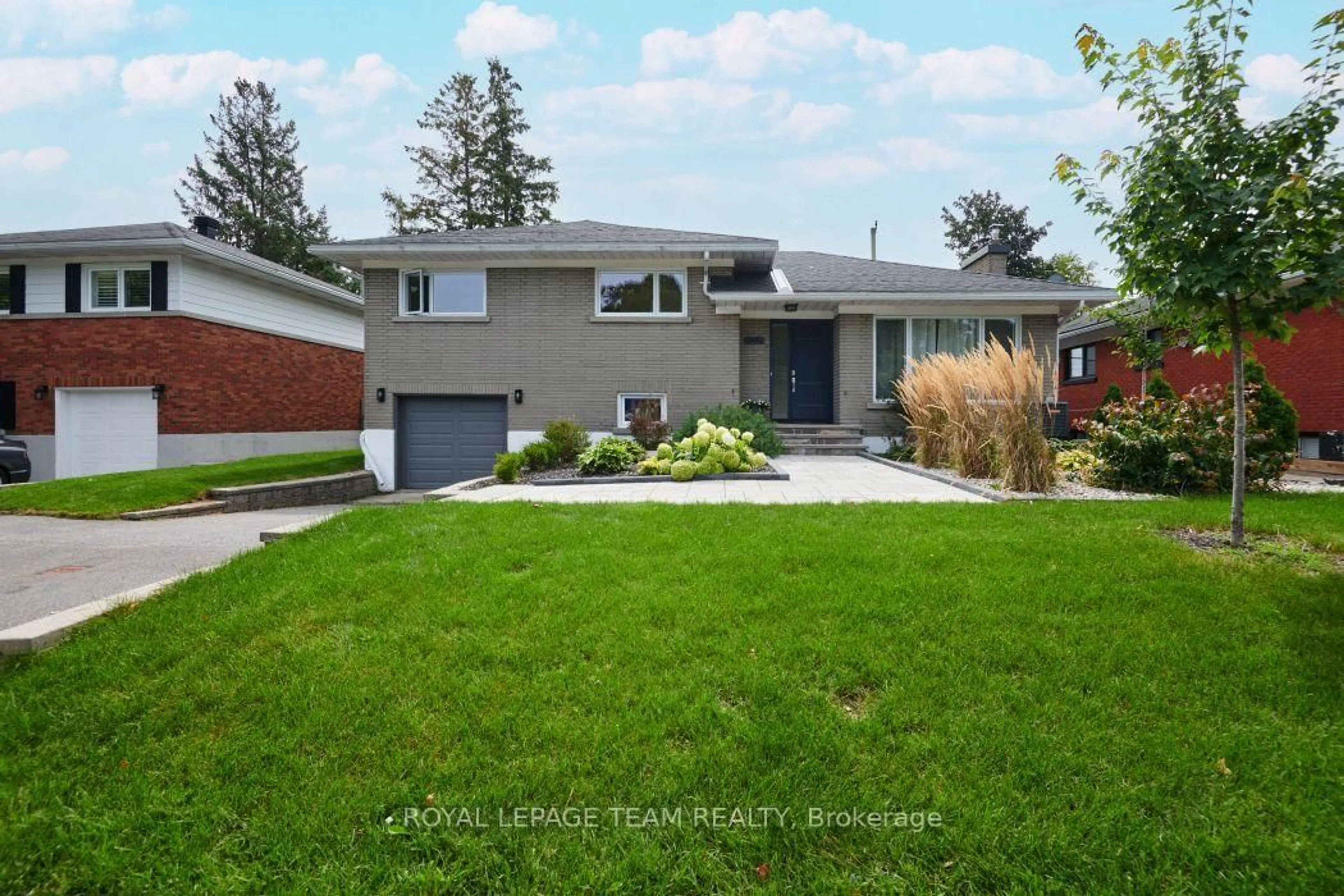 Home with brick exterior material, street for 1948 Navaho Dr, Ottawa Ontario K2C 0T6