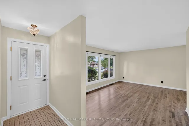1143 Gateway Rd, Ottawa 3