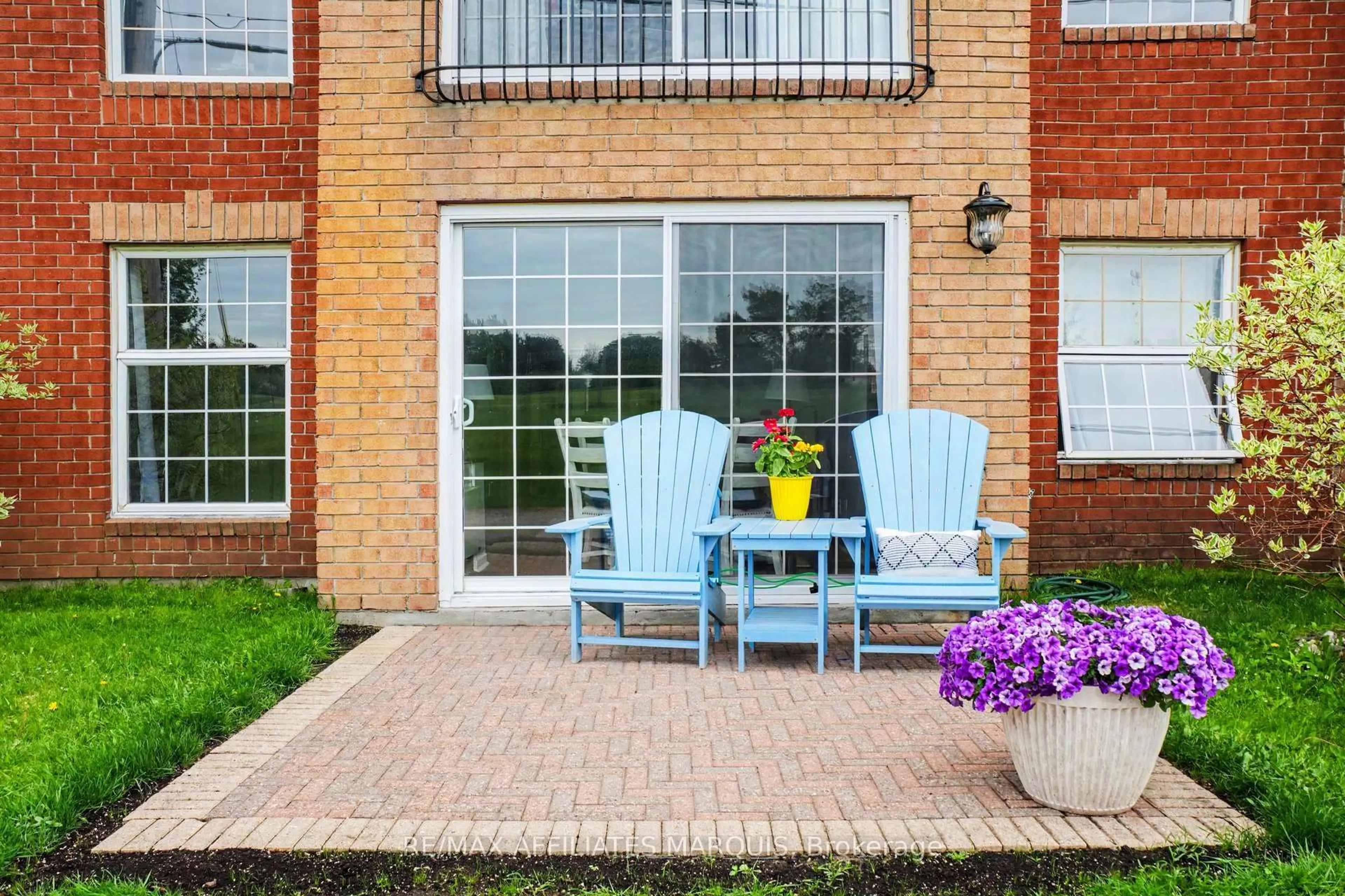 Patio, water/lake/river/ocean view for 40 Pearl St #115, Smiths Falls Ontario K7A 5B5