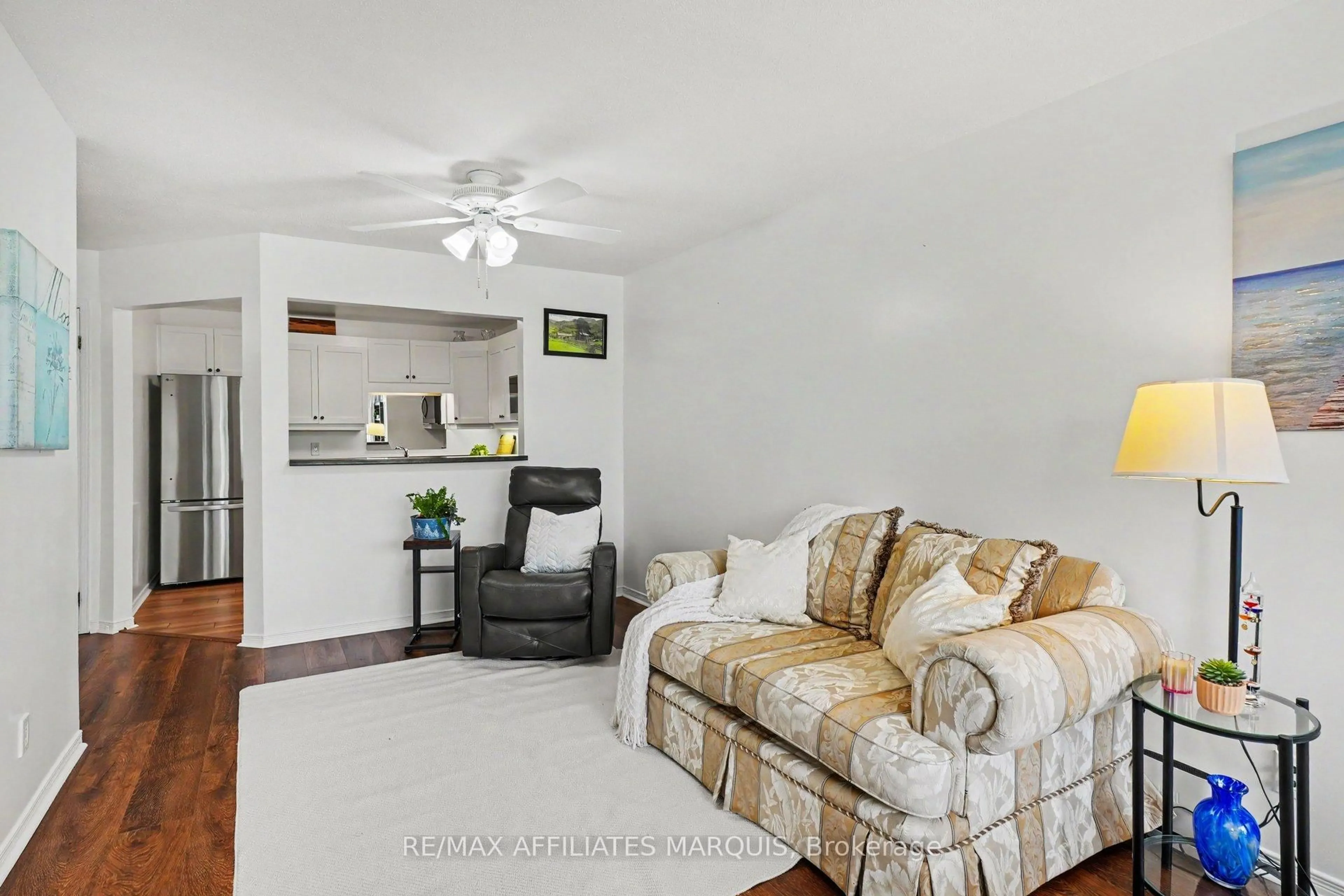 Living room with furniture, unknown for 40 Pearl St #115, Smiths Falls Ontario K7A 5B5