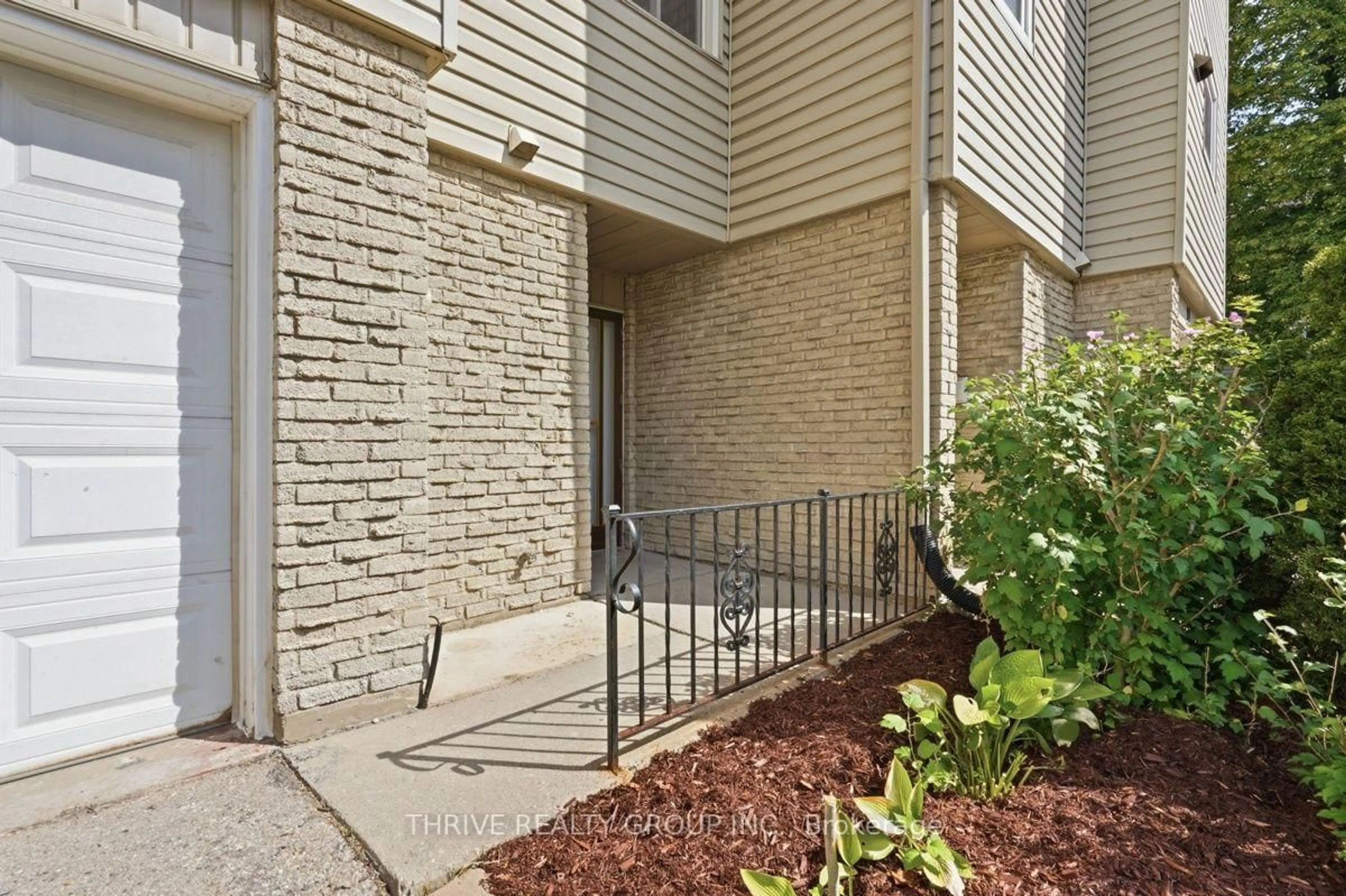 Unknown for 159 Sandringam Cres #8, London South Ontario N6C 5A9