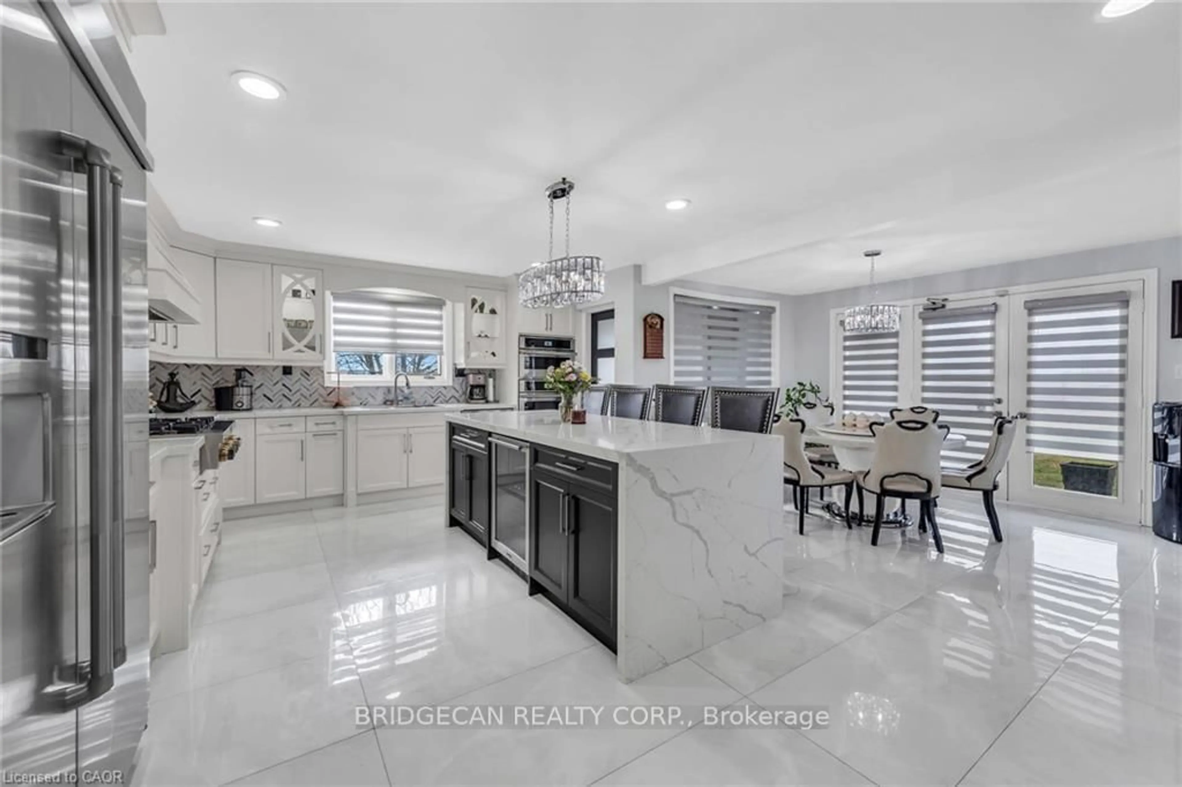 Open concept kitchen, ceramic/tile floor for 283 Second Rd, Hamilton Ontario L8J 3J1