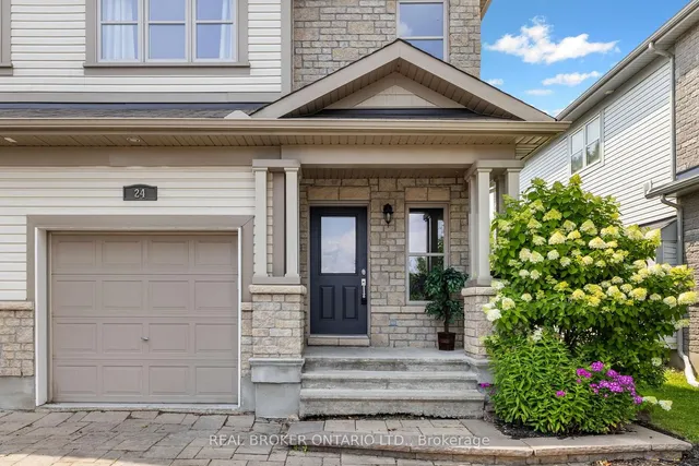 24 Hackberry Tr, Carleton Place 3
