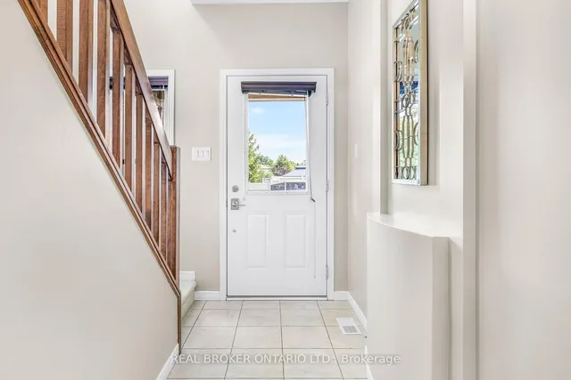 24 Hackberry Tr, Carleton Place 5