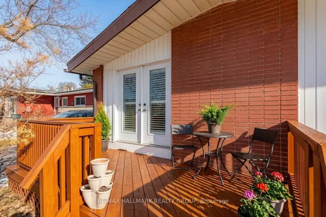 2223 Halifax Dr, Ottawa 3