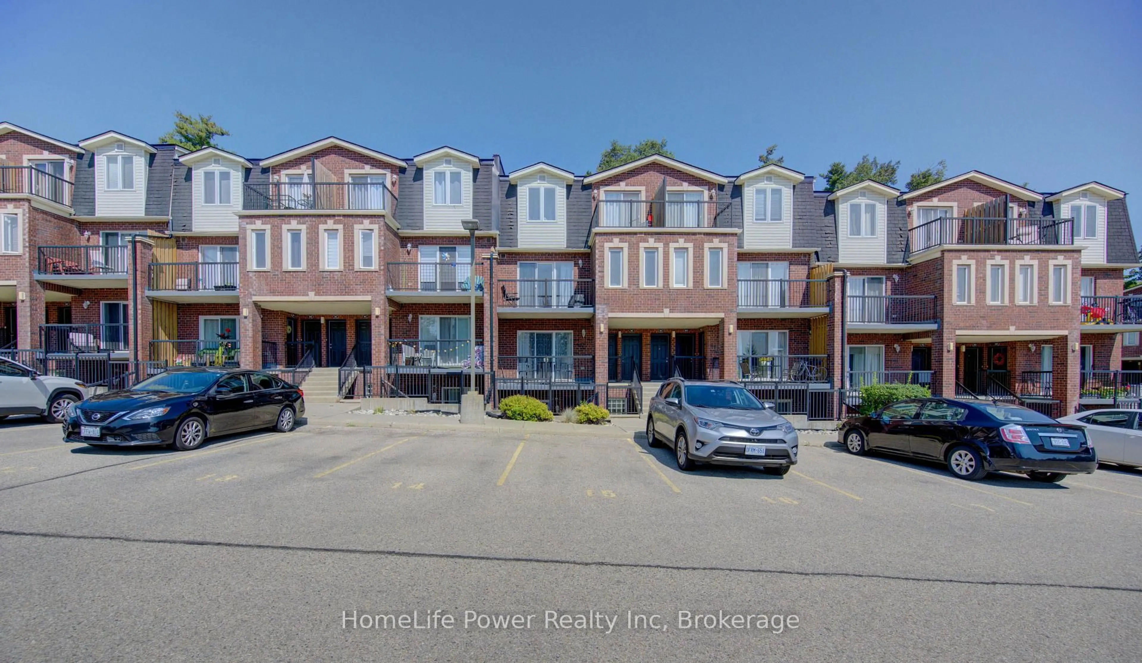 A pic from outside/outdoor area/front of a property/back of a property/a pic from drone, water/lake/river/ocean view for 45 Cedarhill Cres #5A, Kitchener Ontario N2E 0A2