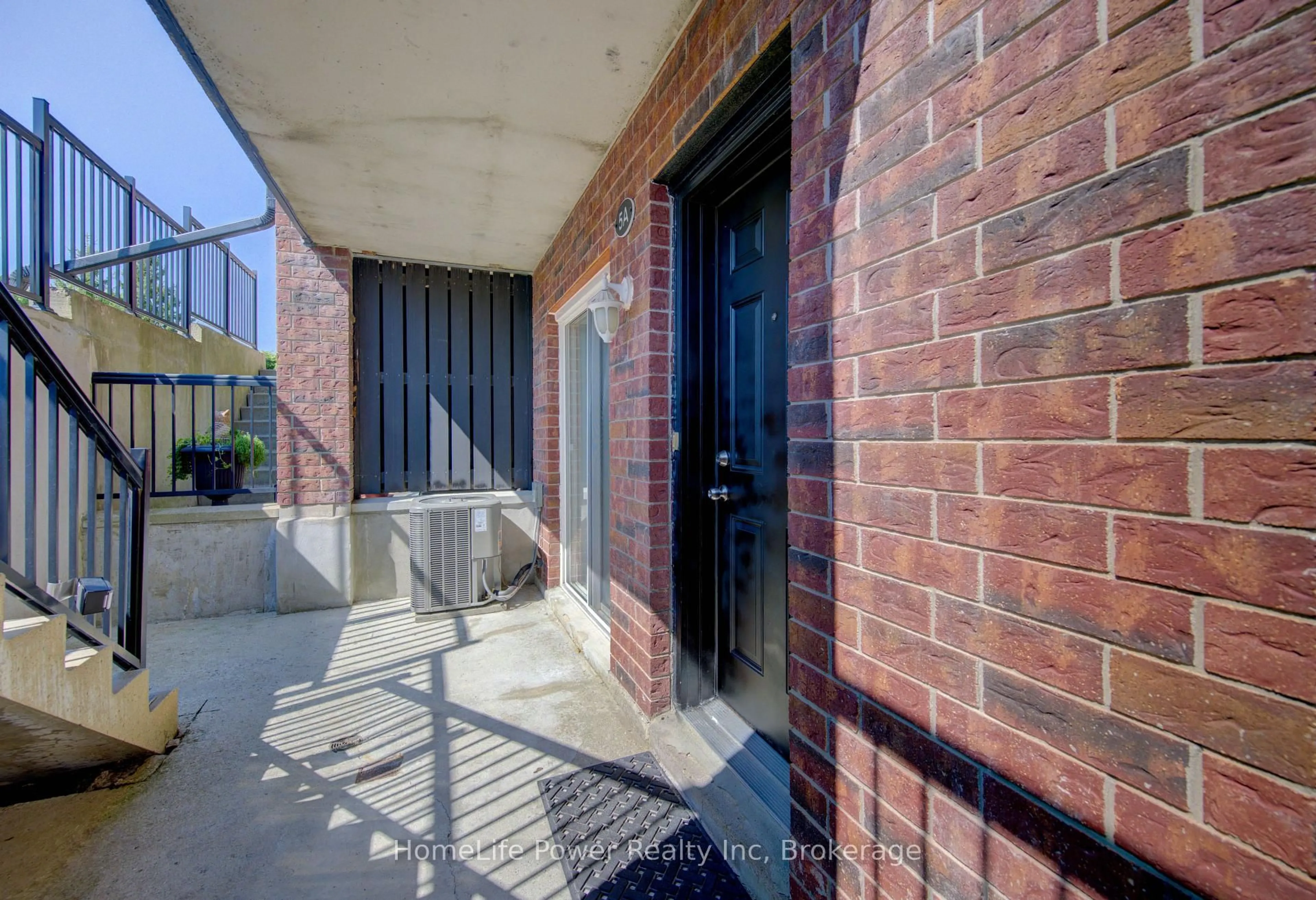 Unknown for 45 Cedarhill Cres #5A, Kitchener Ontario N2E 0A2