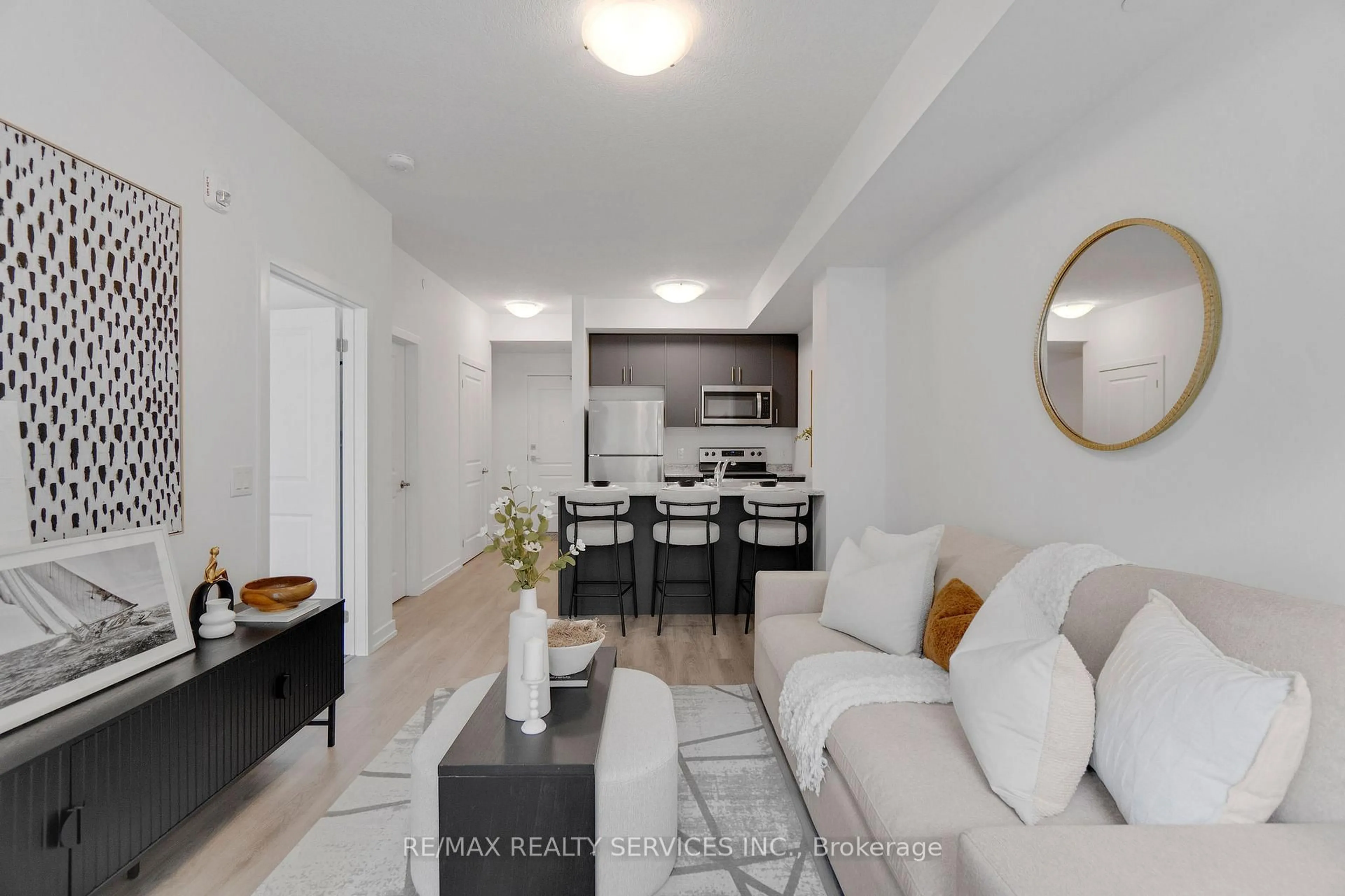 Unknown for 5055 Greenlane Rd #136, Lincoln Ontario L3J 2J3