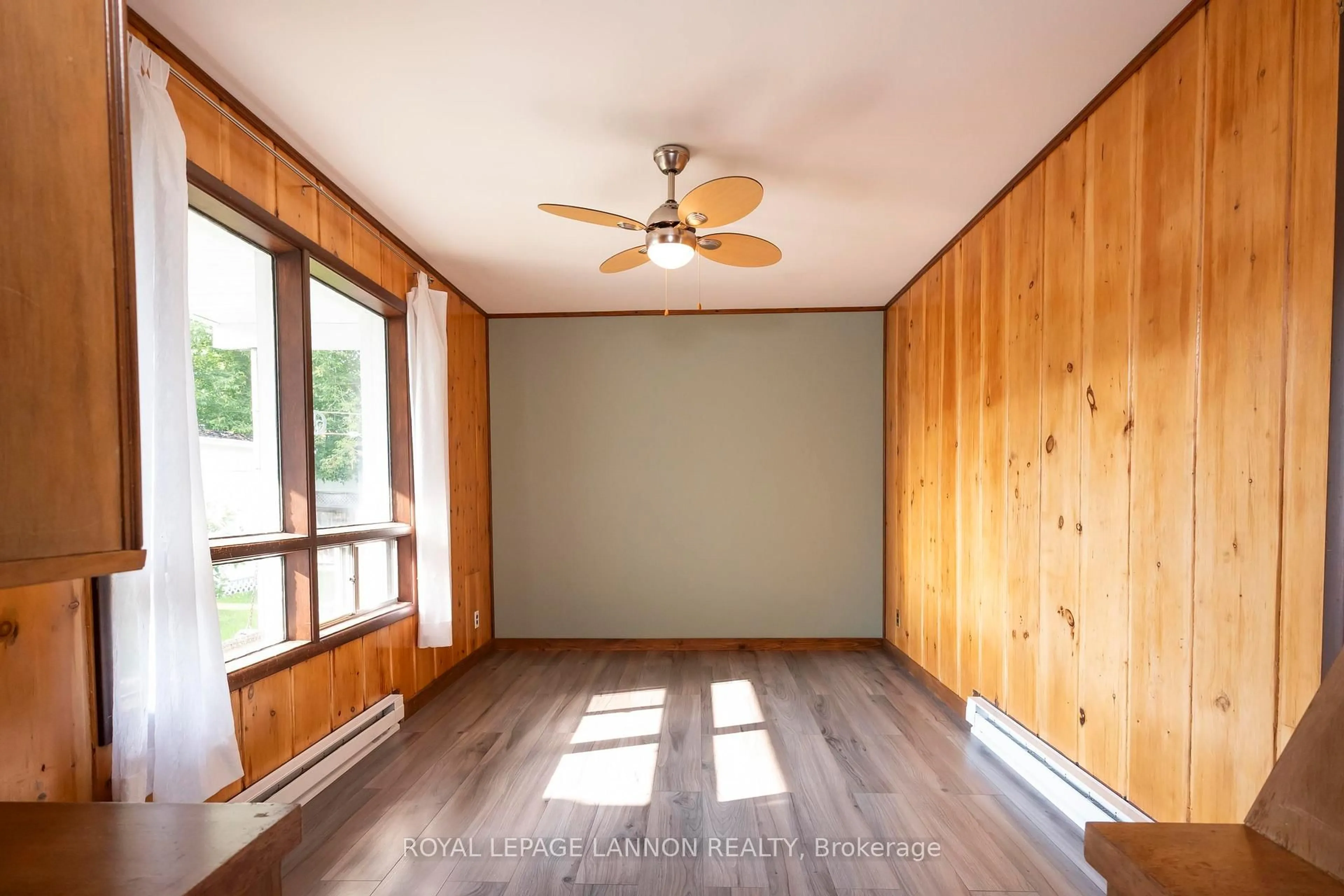 A pic of a room for 2219 Arthur St, Thunder Bay Ontario P7E 5P3