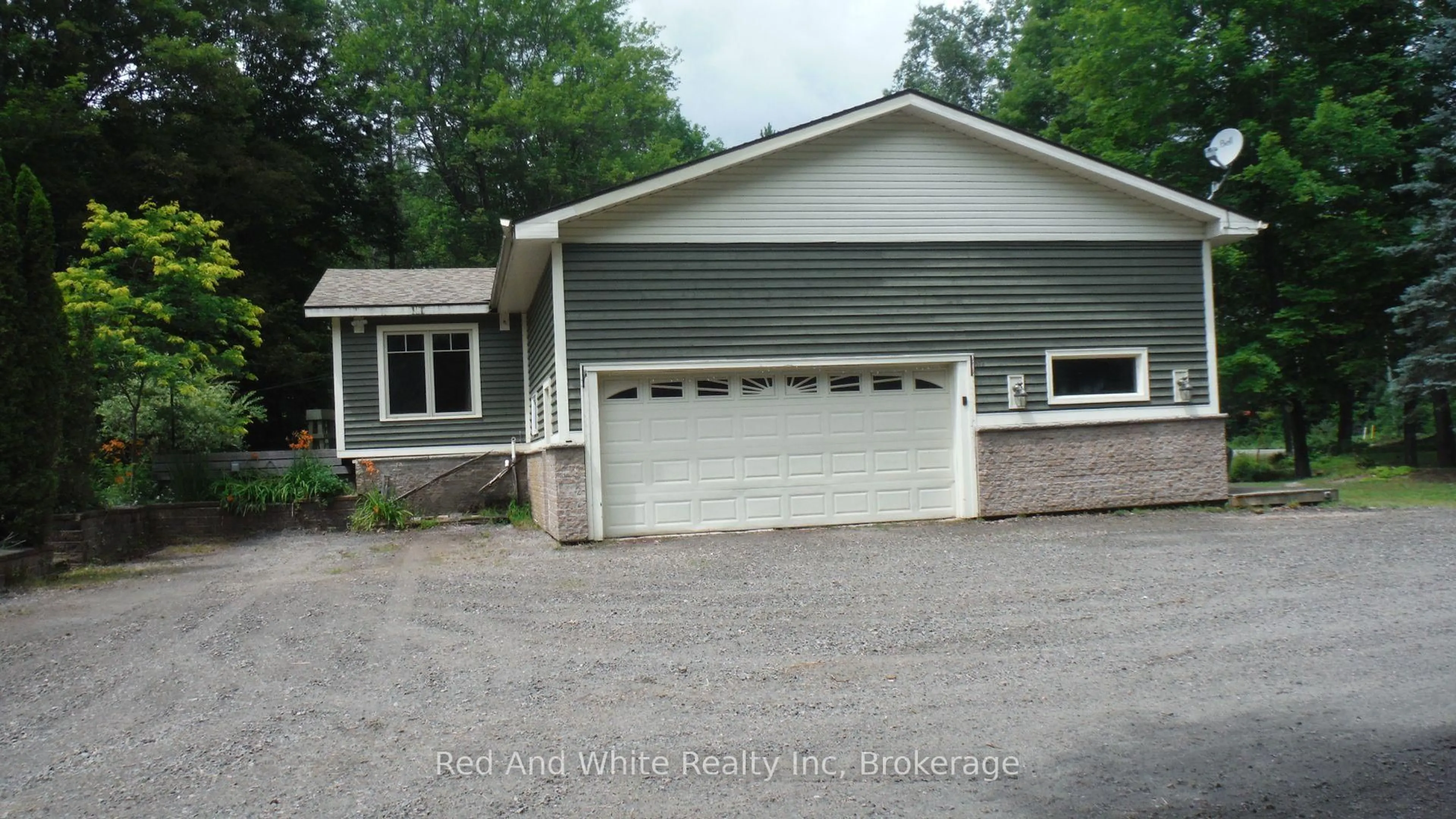 Unknown for 708 141 HWY Highway, Seguin Ontario P0A 1J0