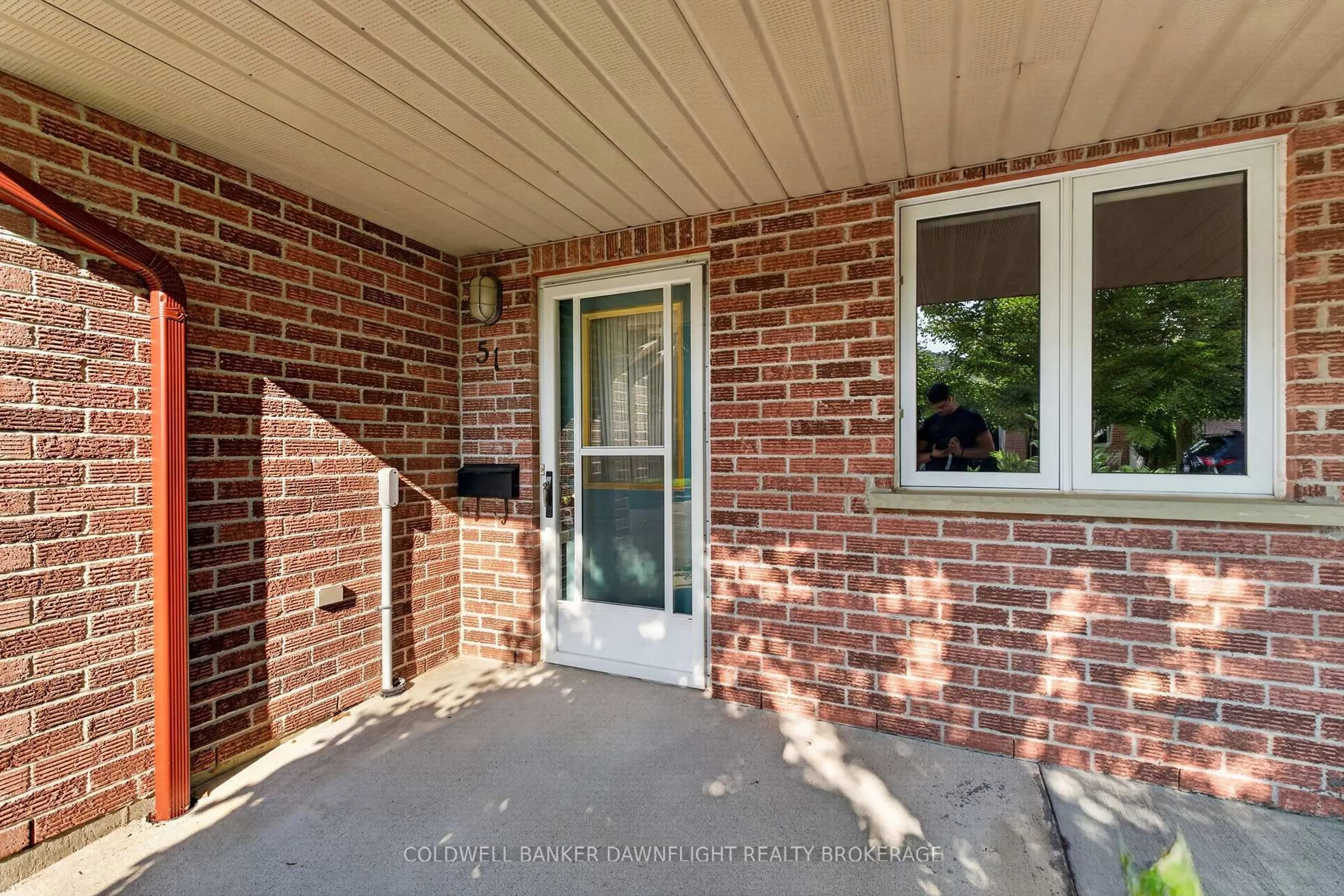 Unknown for 300 Johnt St #51, Stratford Ontario N5A 7V5