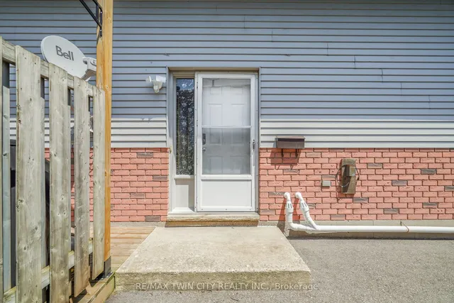 58 Arbor Dr, Brantford 5
