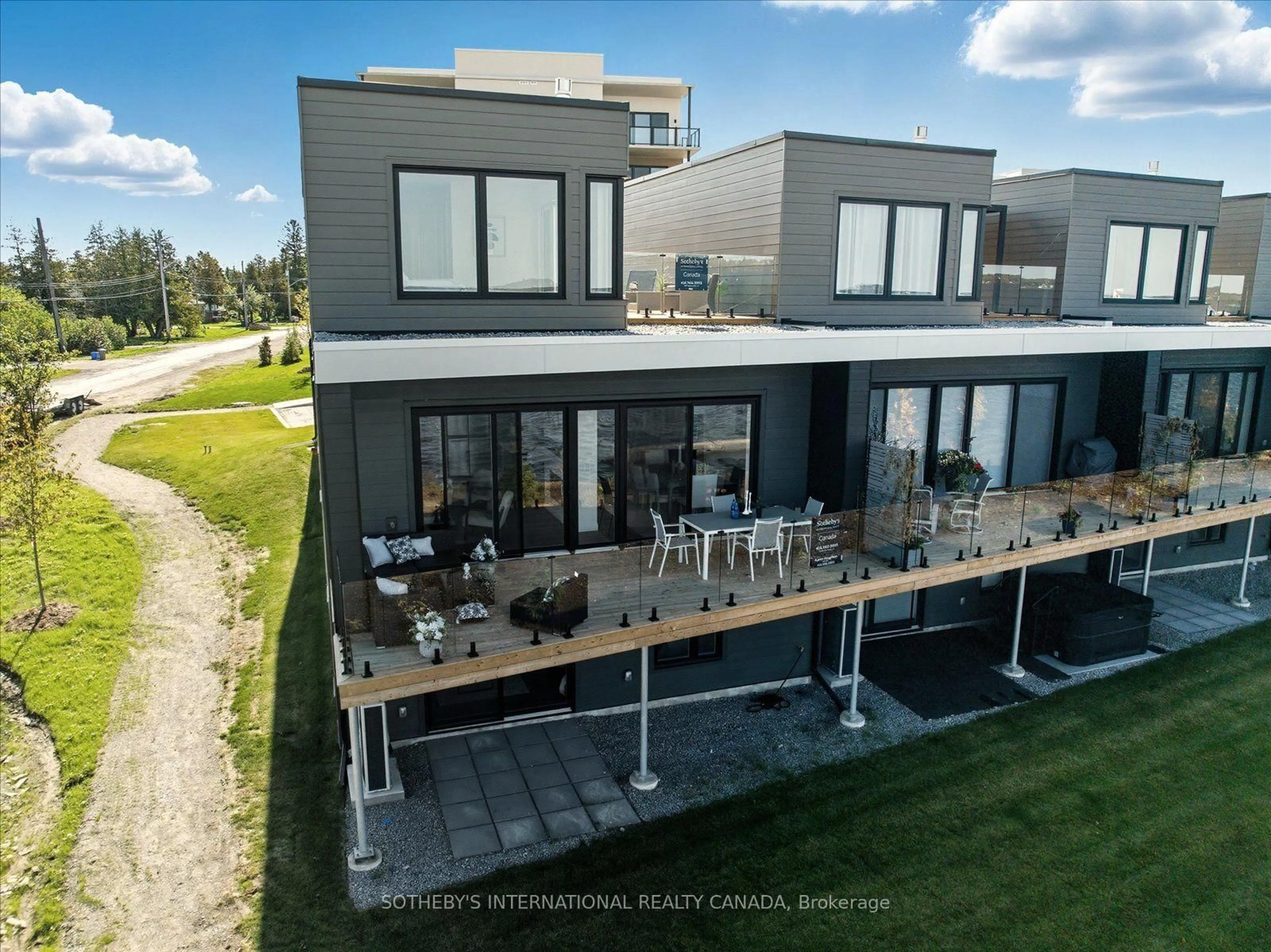 A pic from outside/outdoor area/front of a property/back of a property/a pic from drone, water/lake/river/ocean view for 19B West St N St #20, Kawartha Lakes Ontario K0M 1N0