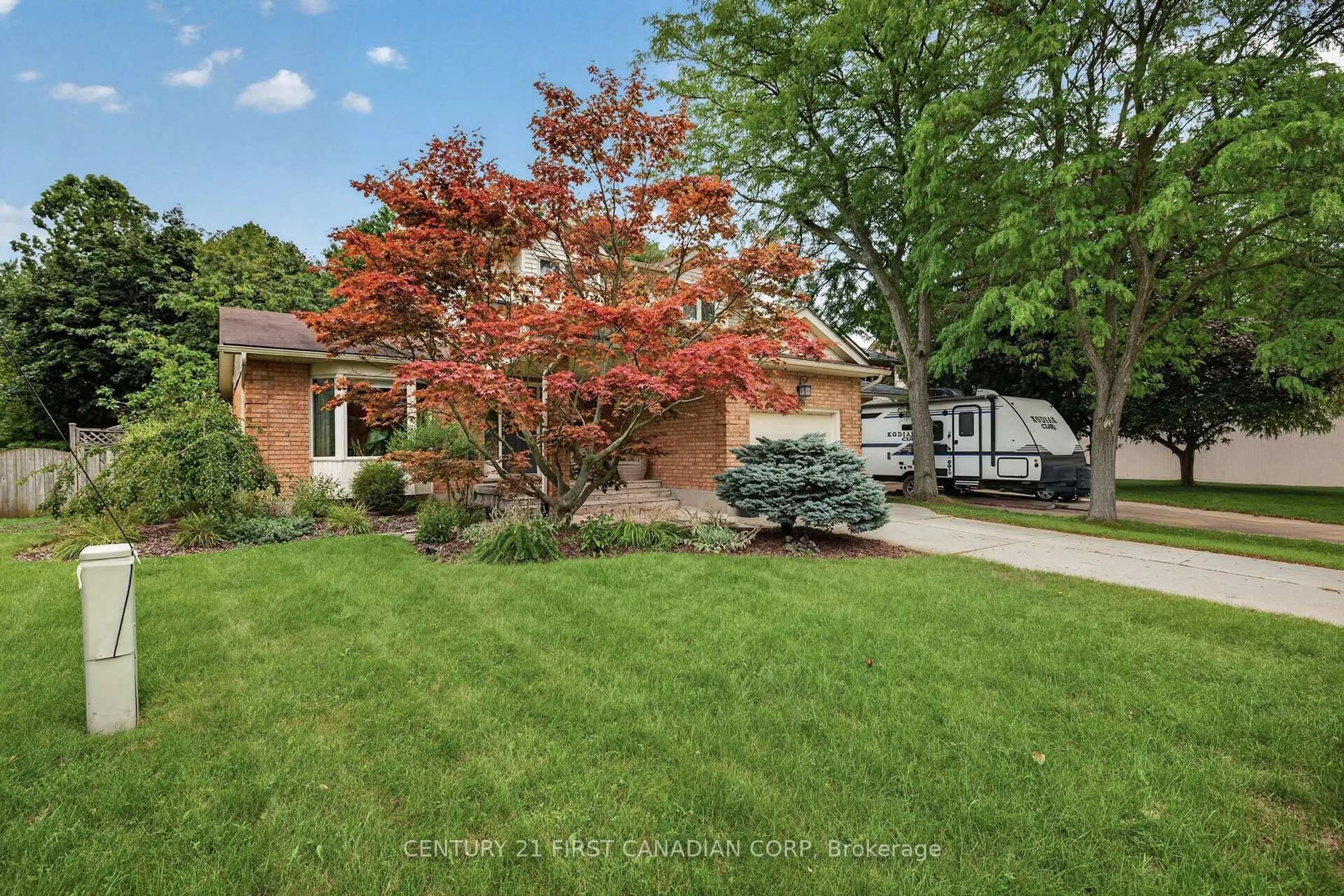 Home with brick exterior material, street for 603 Country Club Mews, London South Ontario N6C 5R1