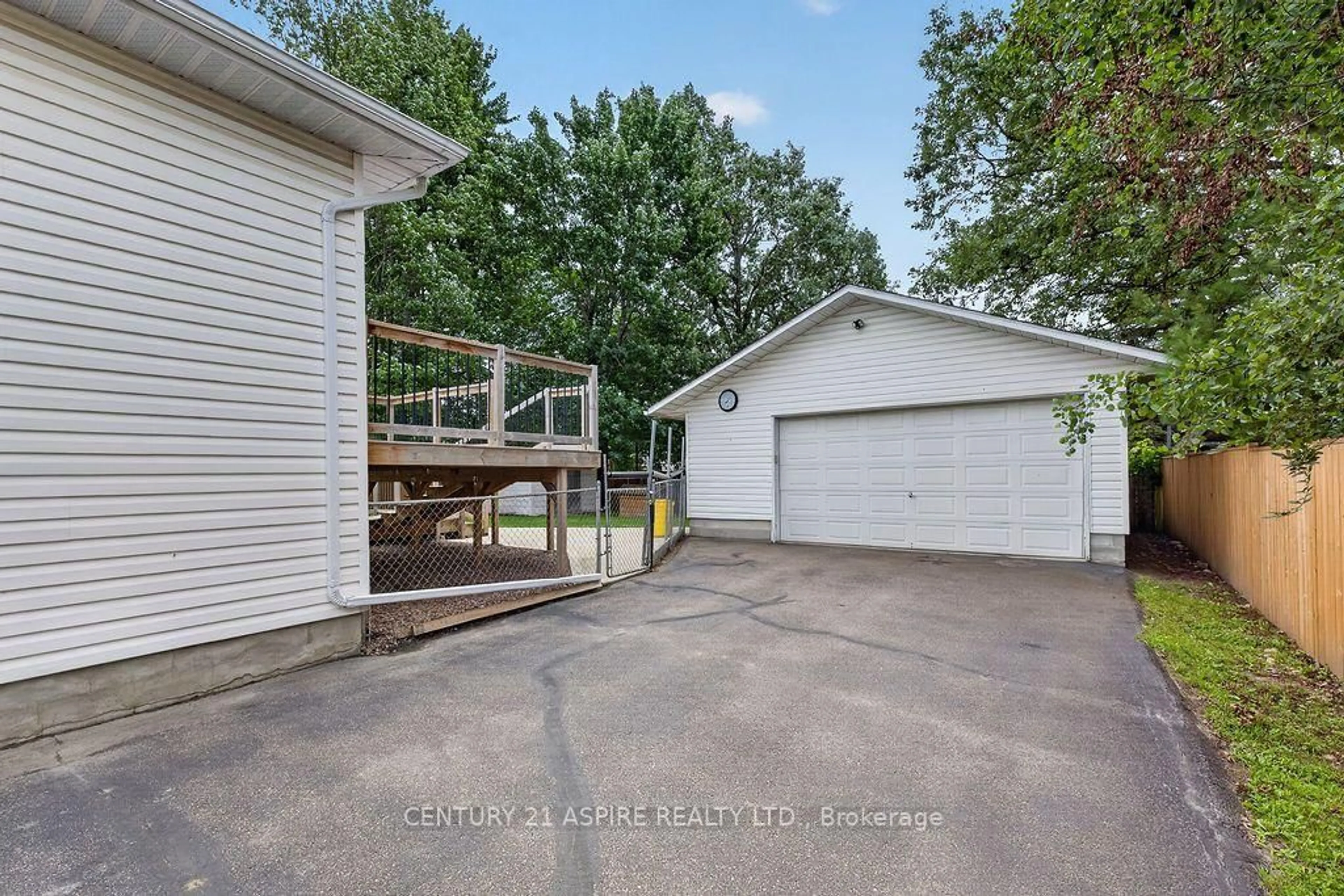 Unknown for 50 Portage Rd, Petawawa Ontario K8H 3M8