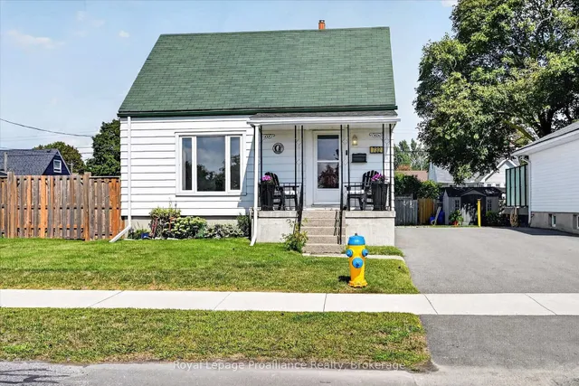 732 Gillespie Ave, Peterborough 3