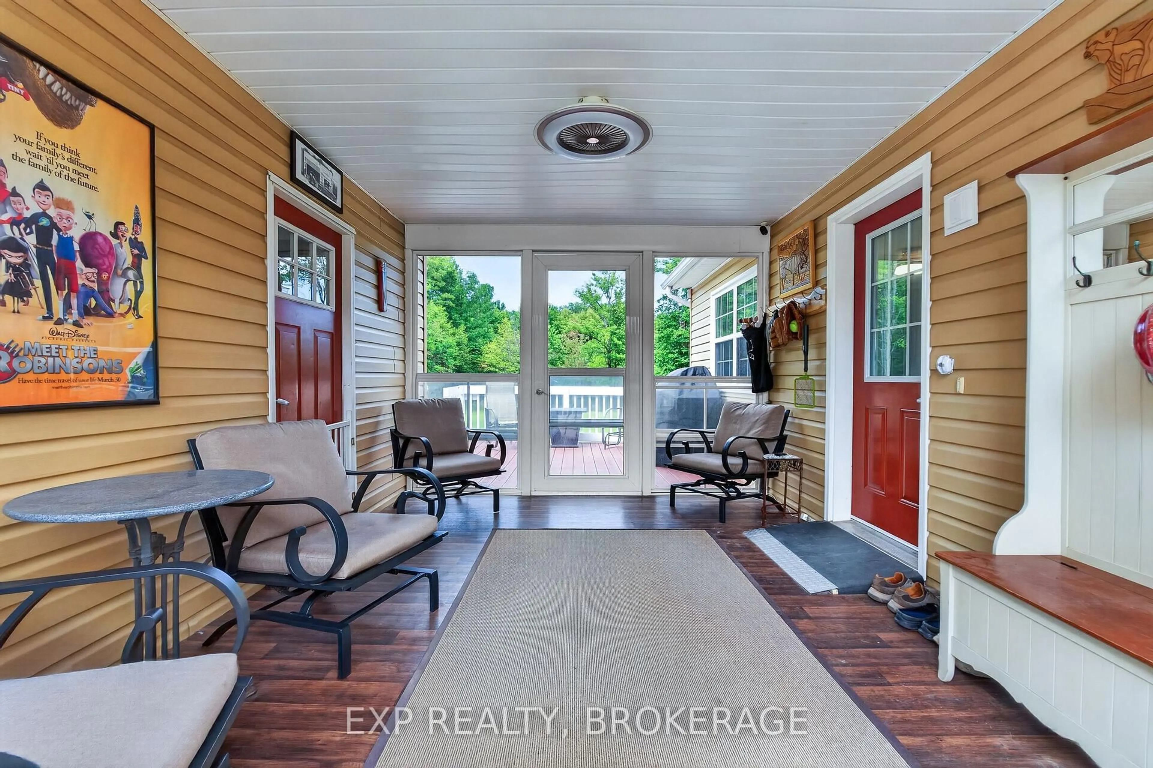 Indoor entryway for 3288 LONG LAKE Rd, Mountain Grove Ontario K0H 2E0