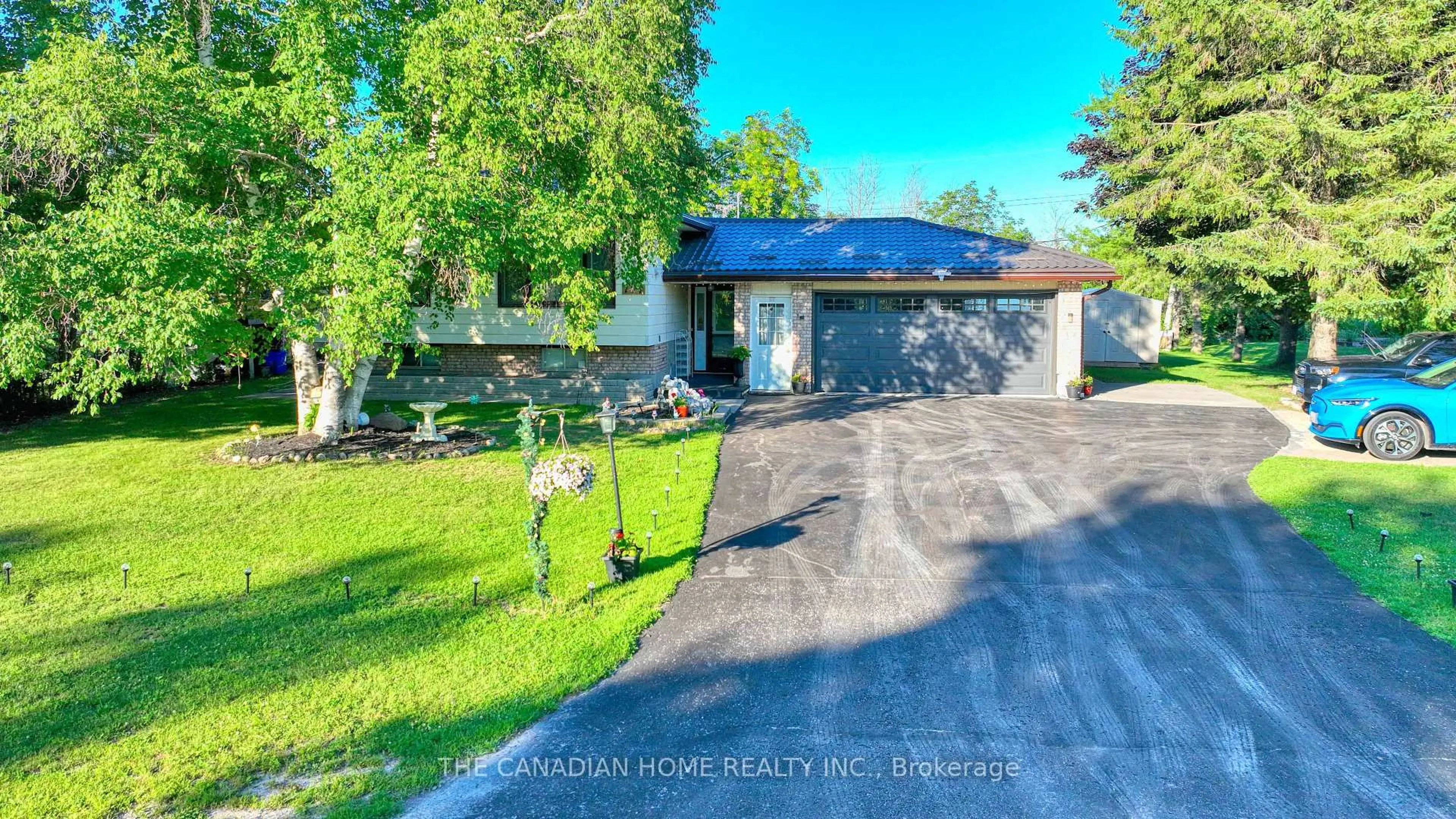 A pic from outside/outdoor area/front of a property/back of a property/a pic from drone, water/lake/river/ocean view for 134 Jeffrey Dr, Quinte West Ontario K8V 0P2