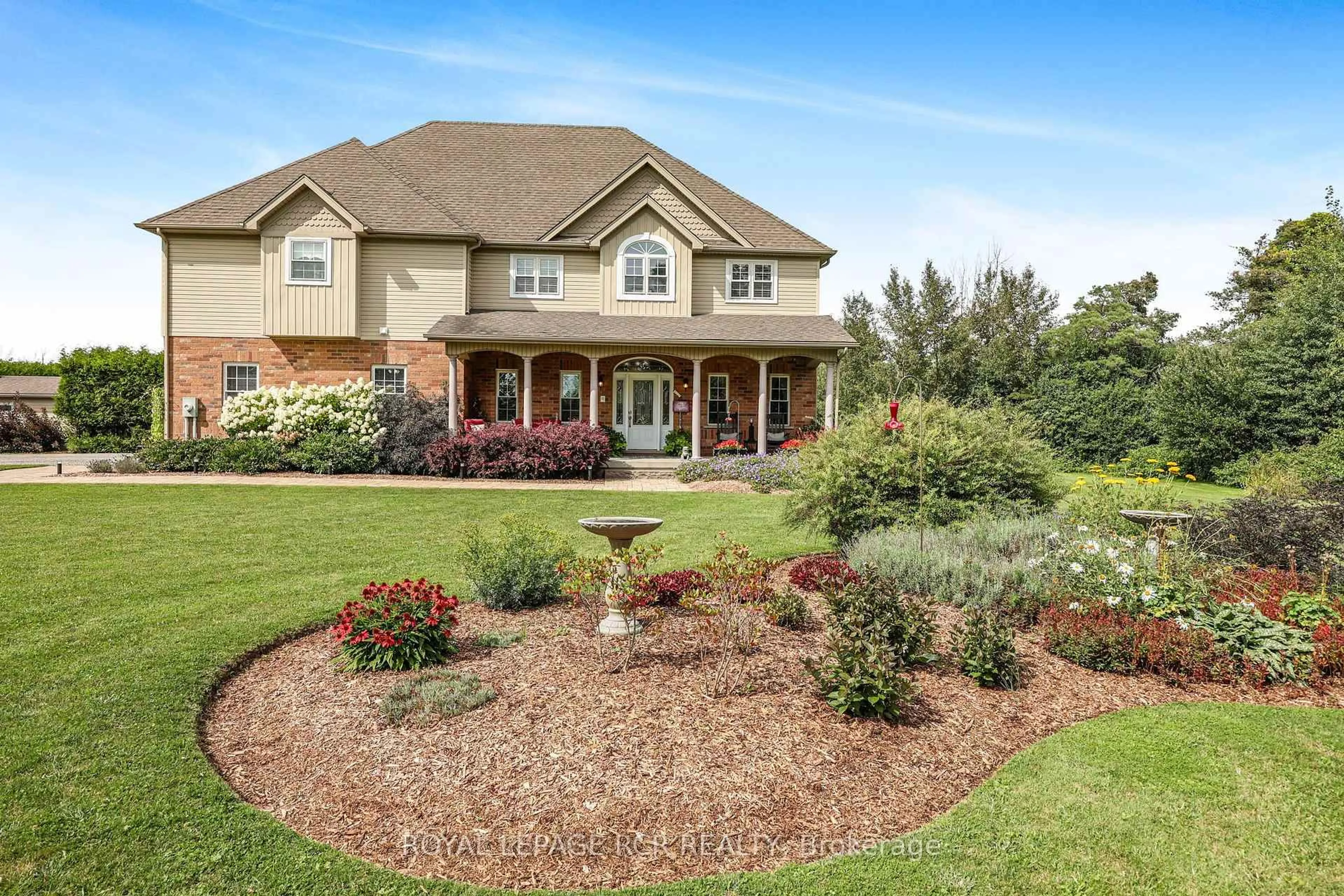 Home with brick exterior material, mountain view for 245319 5 Sdrd, Amaranth Ontario L9W 0W9