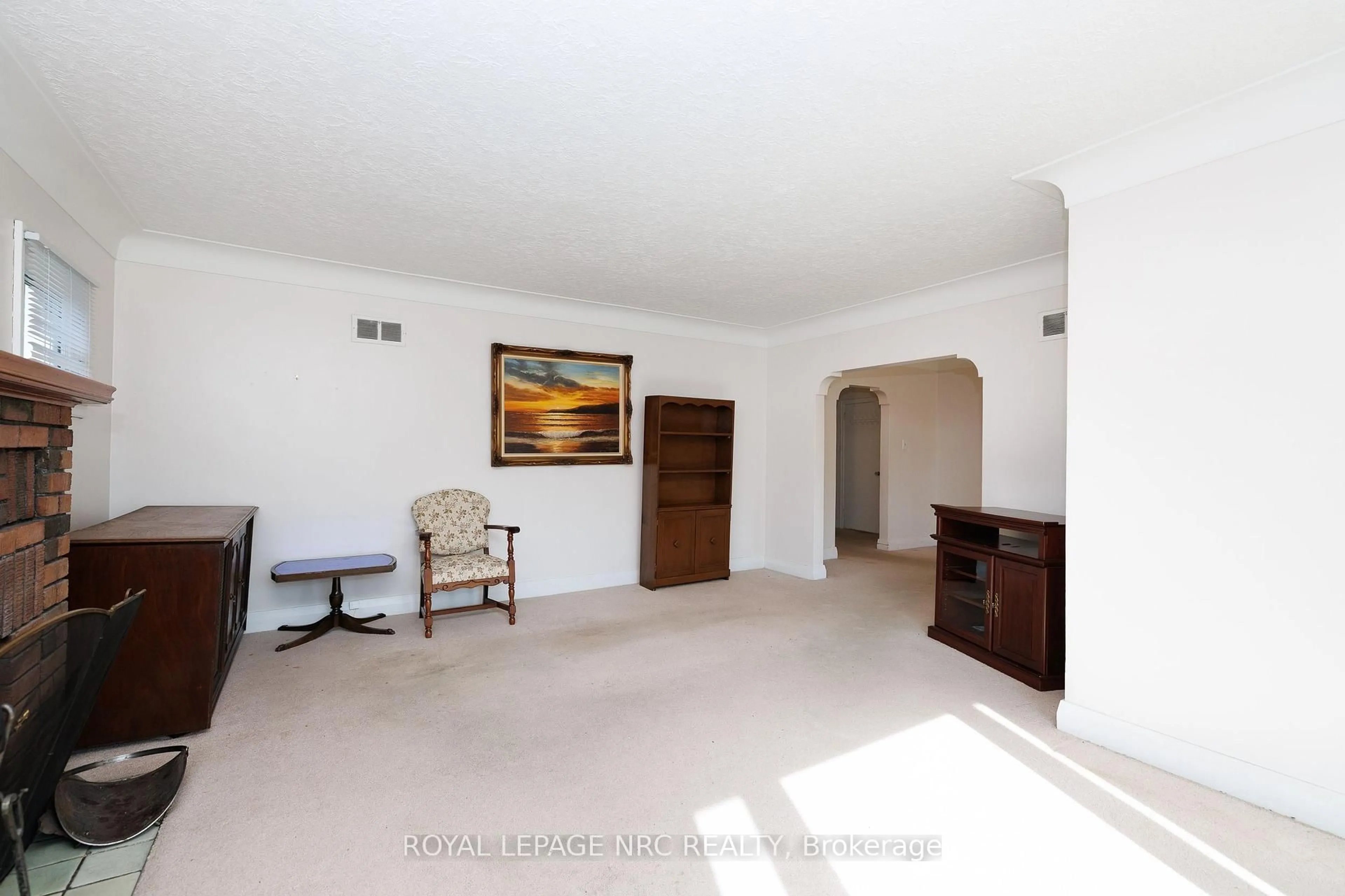 Unknown for 276 Glenridge Ave, St. Catharines Ontario L2T 3K4
