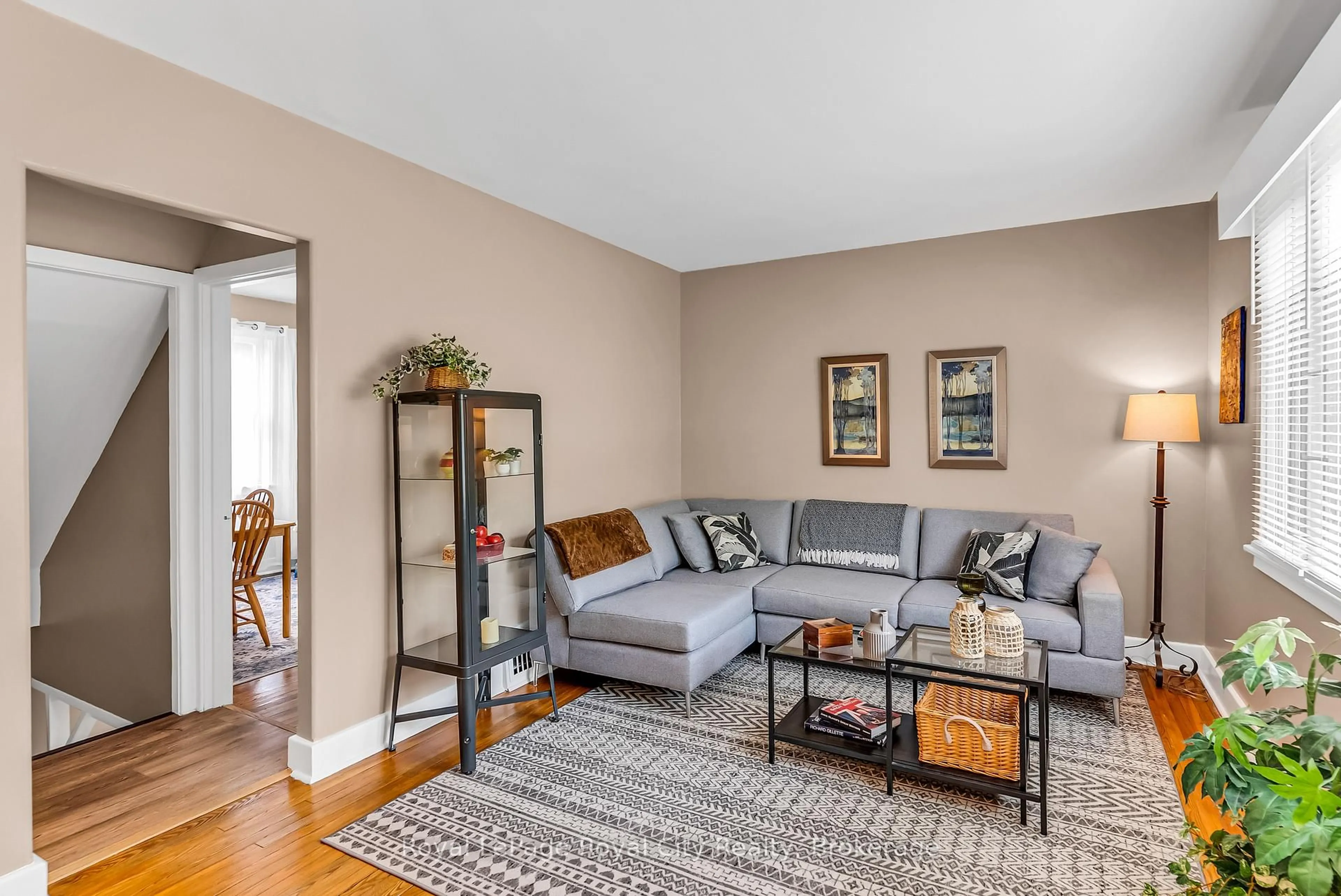 Living room with furniture, unknown for 56 Winston Cres, Guelph Ontario N1E 2K2