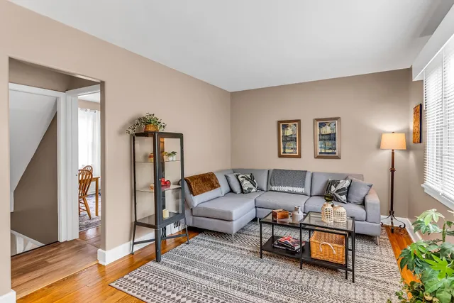 56 Winston Cres, Guelph 3