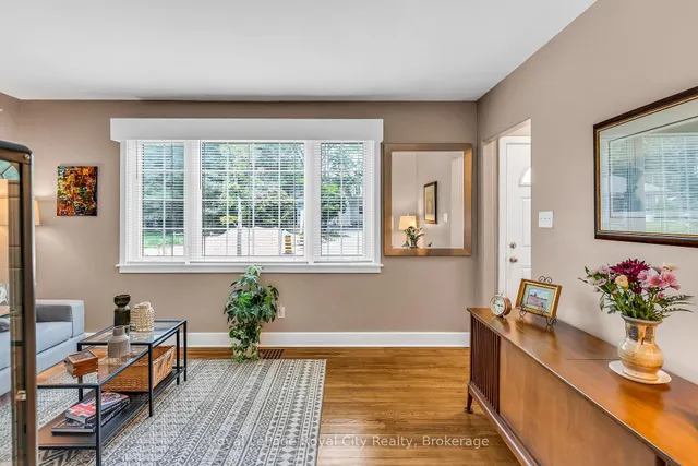 56 Winston Cres, Guelph 4