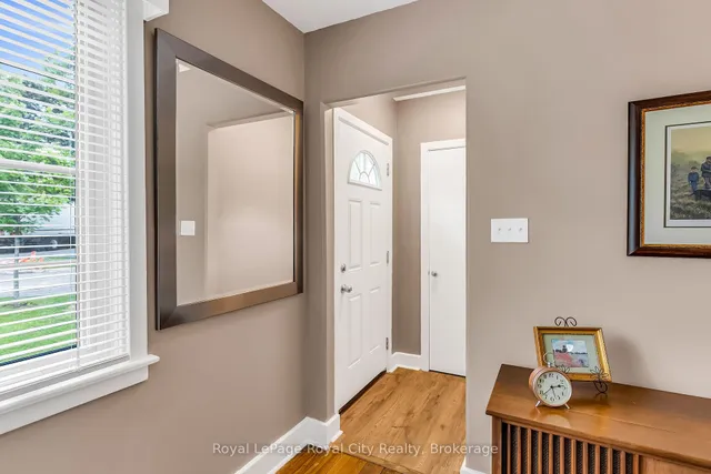 56 Winston Cres, Guelph 5