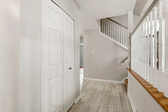 1587 Maxime St, Ottawa 5