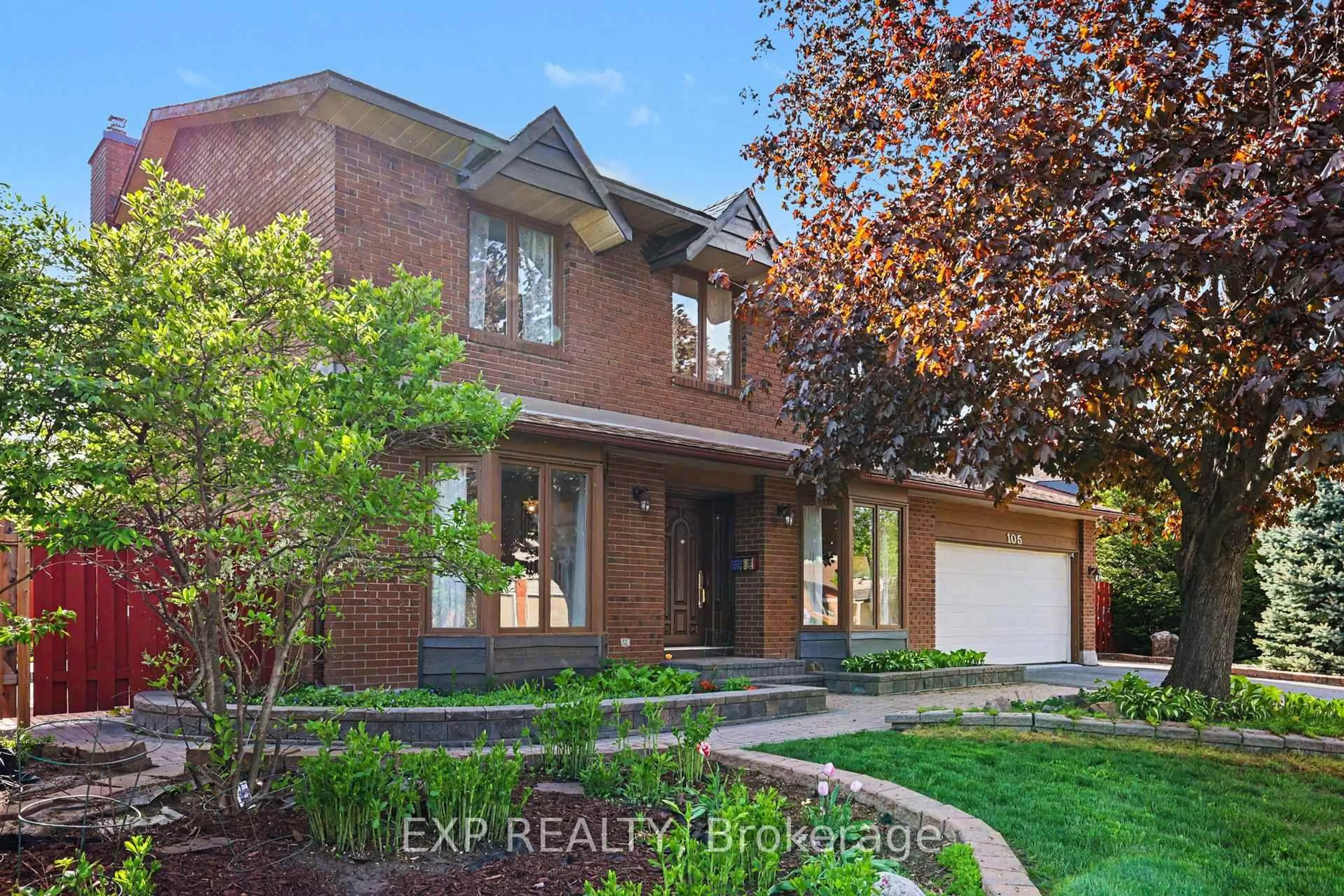 Home with brick exterior material, street for 105 Country Club Dr, Ottawa Ontario K1V 0B4
