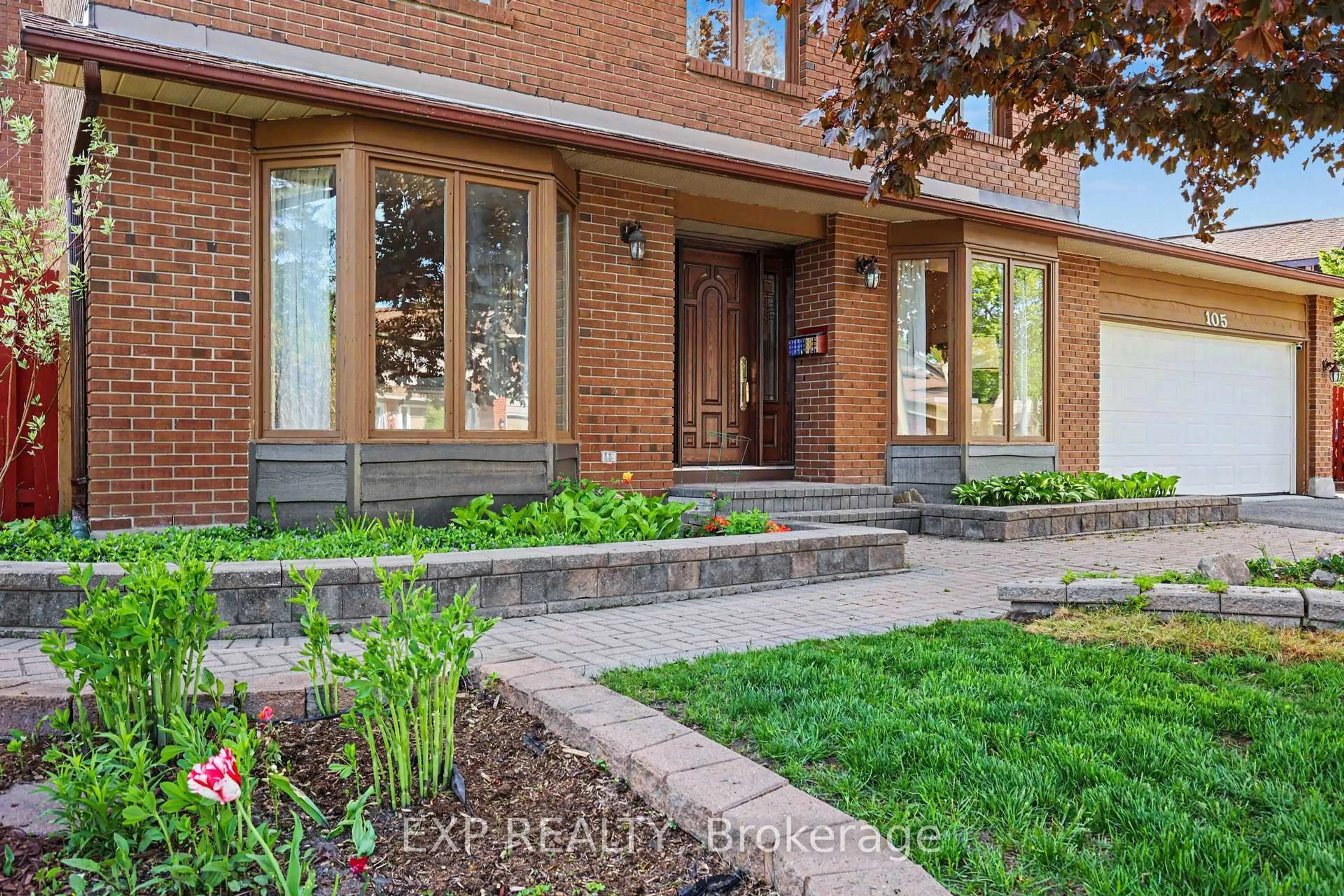 Home with brick exterior material, street for 105 Country Club Dr, Ottawa Ontario K1V 0B4