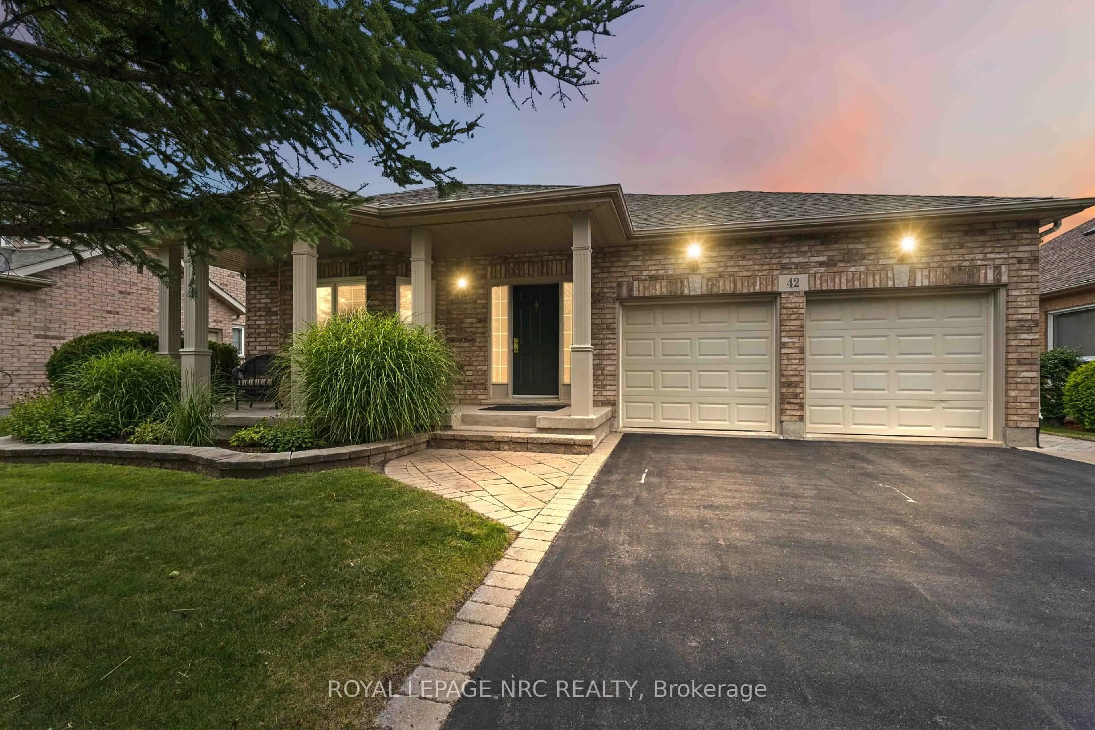 Unknown for 42 Loretta Dr, Niagara-on-the-Lake Ontario L0S 1T0