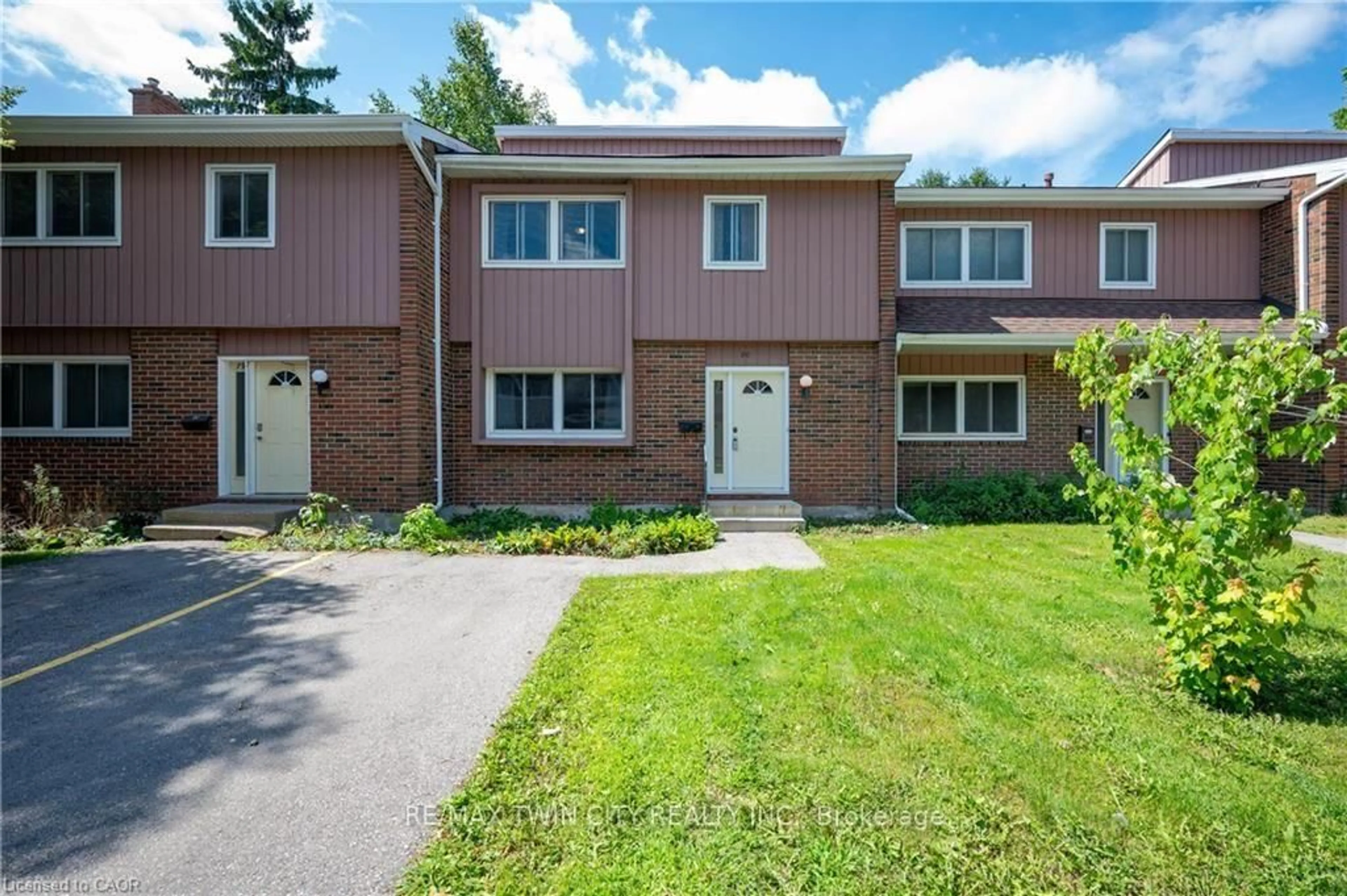 Unknown for 121 University Ave #80, Waterloo Ontario N2J 4J1