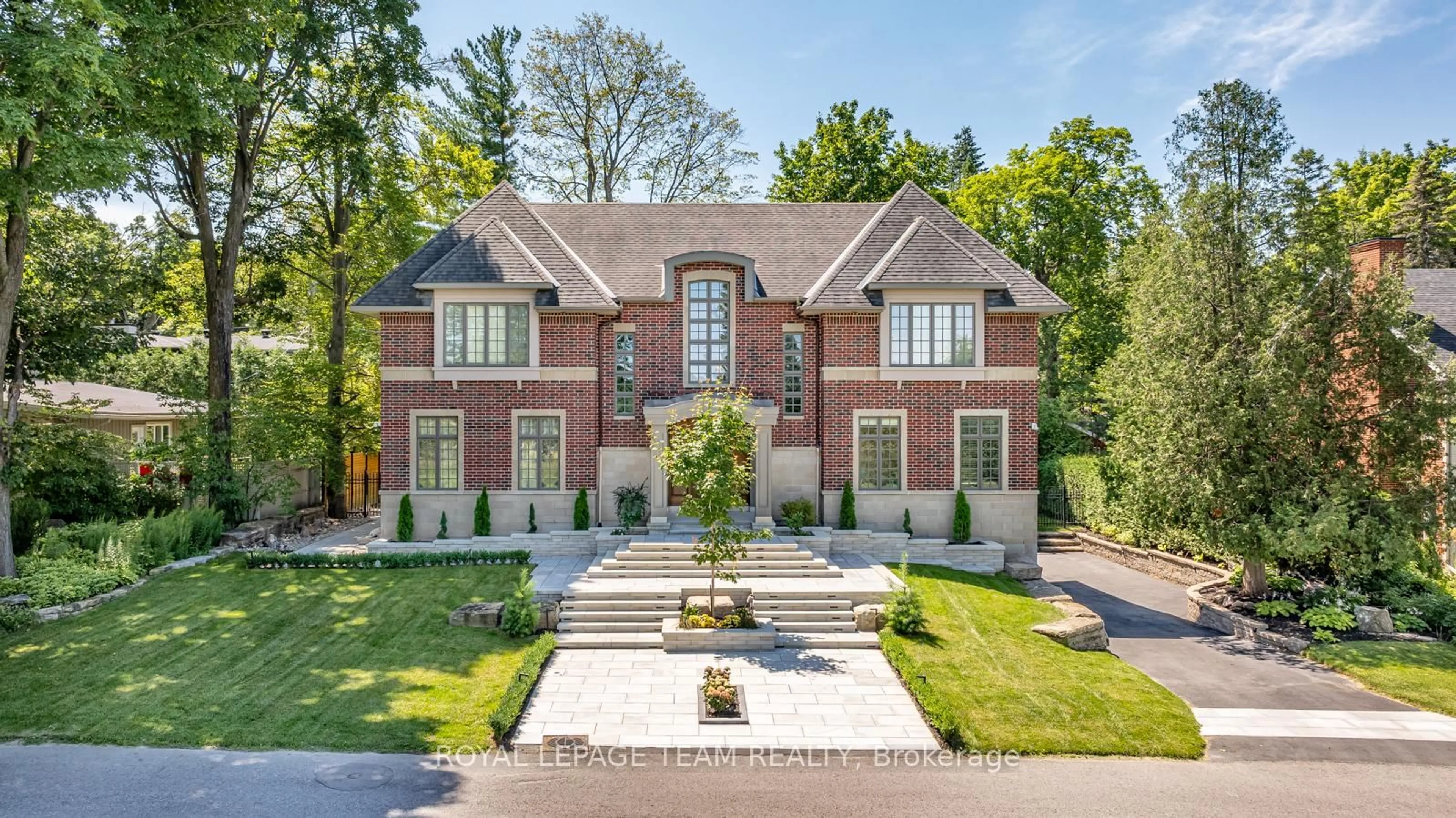 Home with brick exterior material, street for 250 Sandridge Rd, Ottawa Ontario K1L 5A2