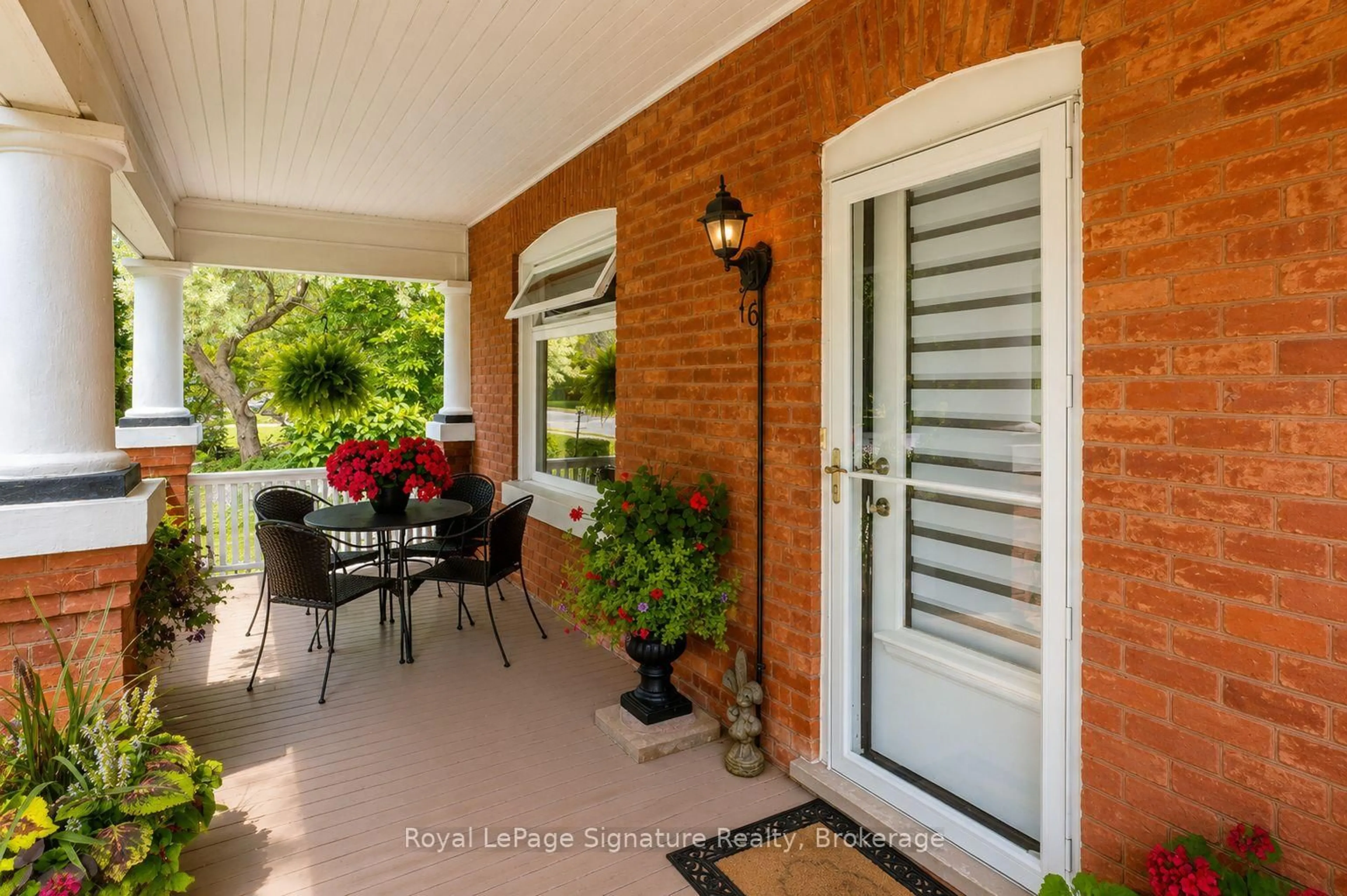 Unknown for 76 Trowbridge St, Meaford Ontario N4L 1G3