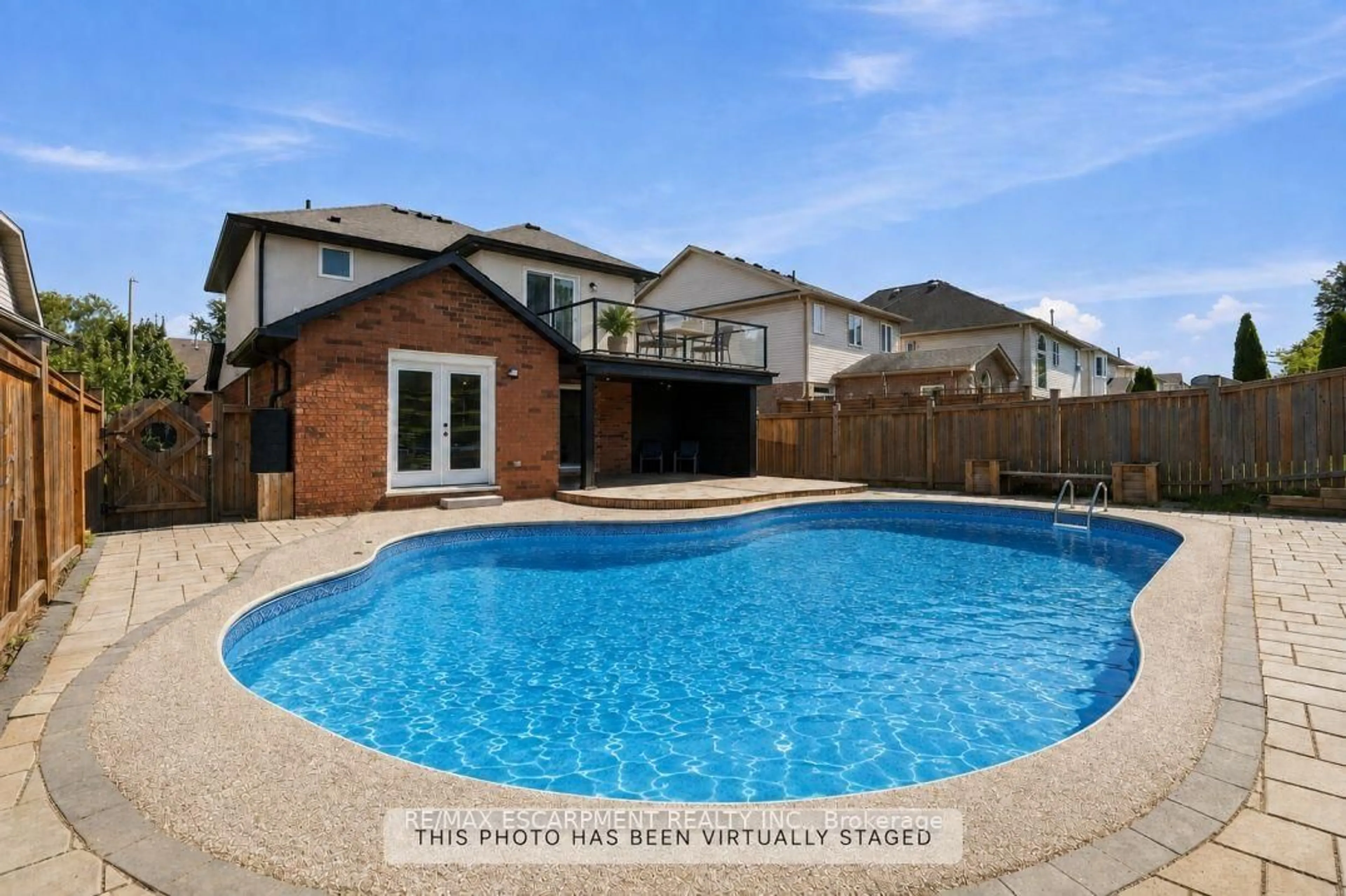 Pool for 18 Sable Dr, Hamilton Ontario L9K 1K9