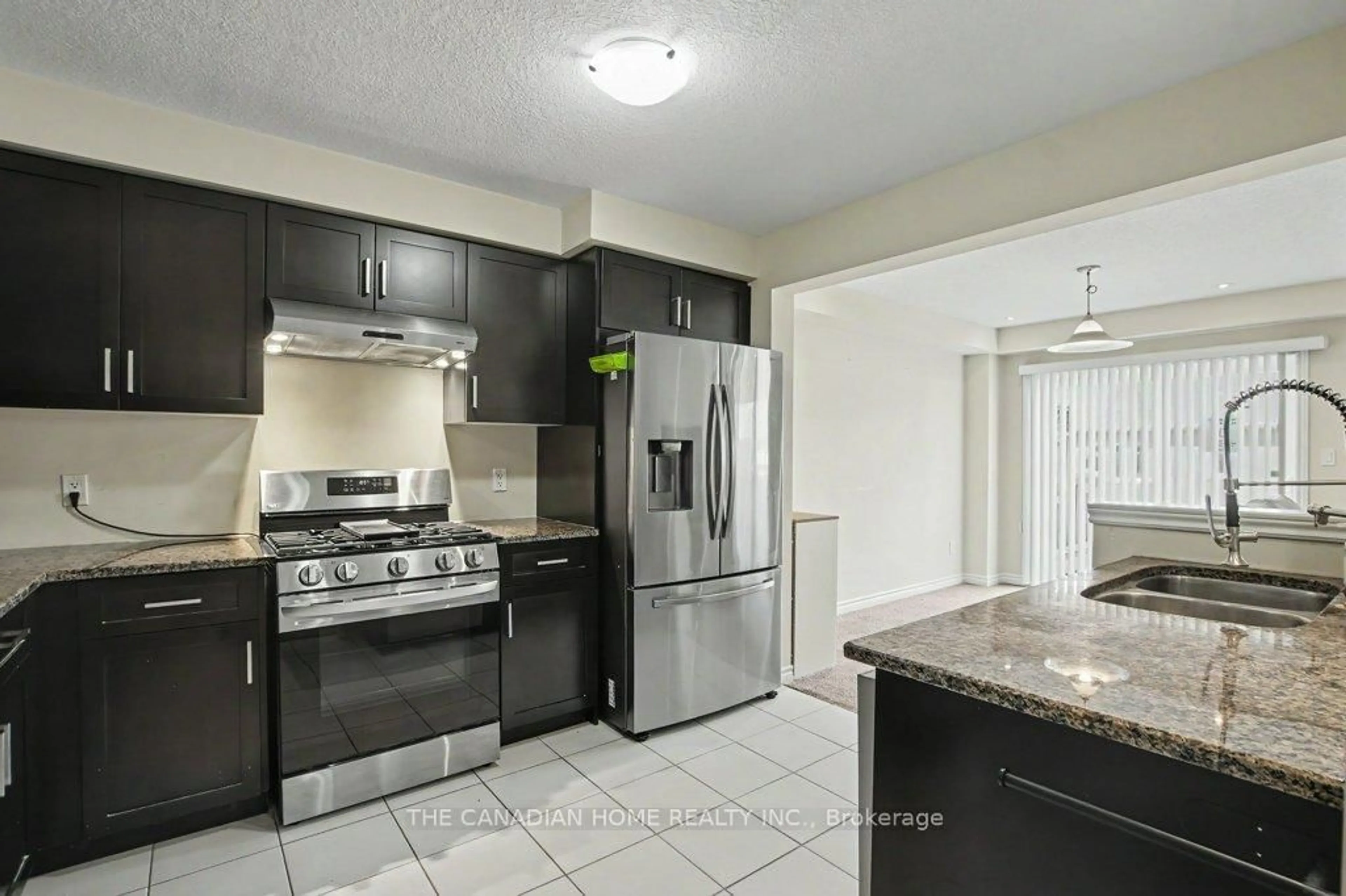 Standard kitchen, ceramic/tile floor for 46 Jeffrey Dr, Guelph Ontario N1E 0M4