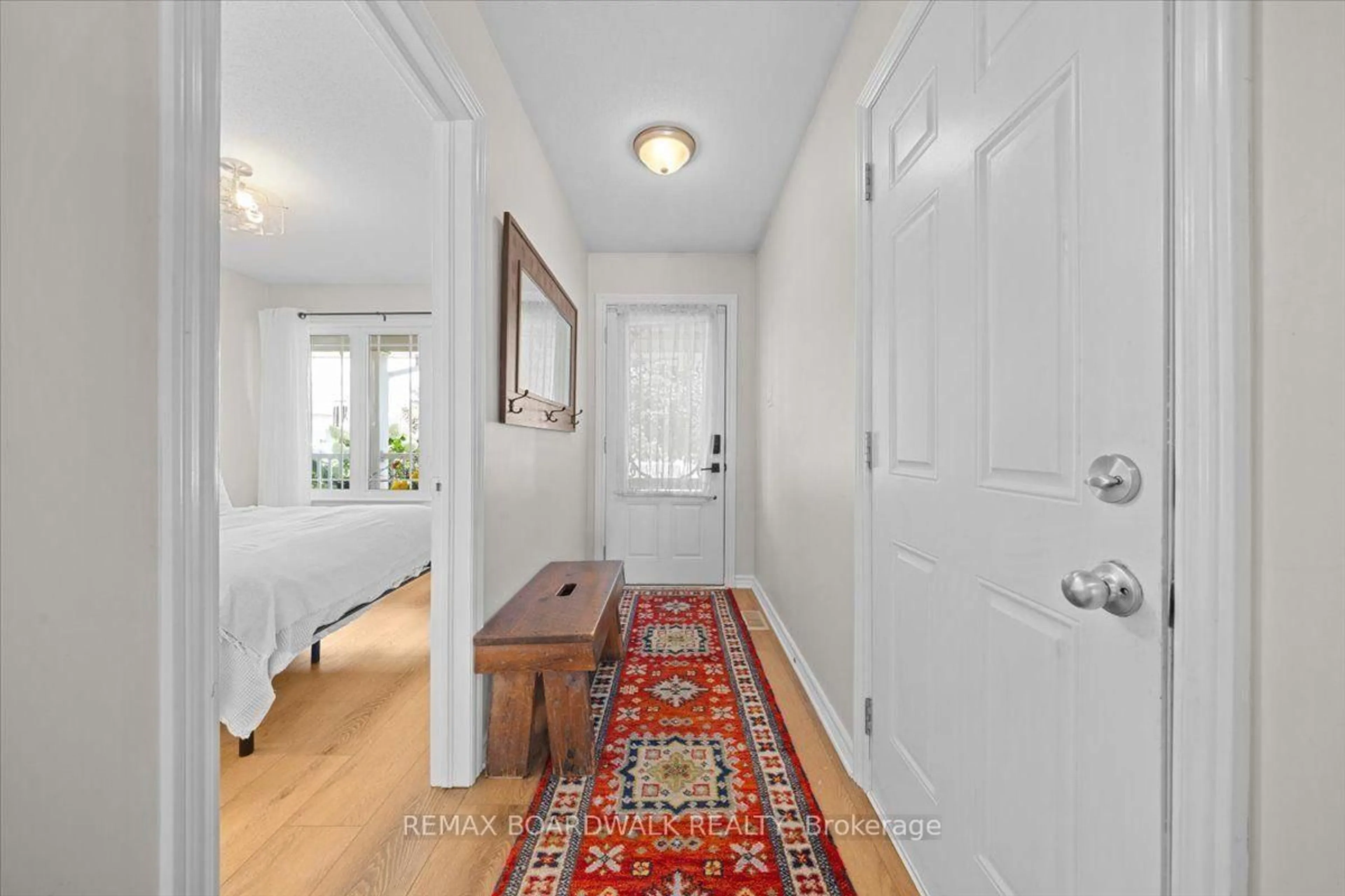 Indoor entryway for 13 Allan Bond Crt, Arnprior Ontario K7S 0C5