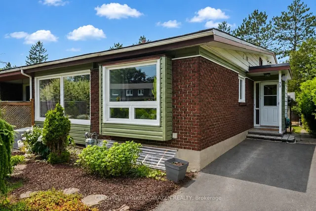 79 Woodfield Dr, Ottawa 2